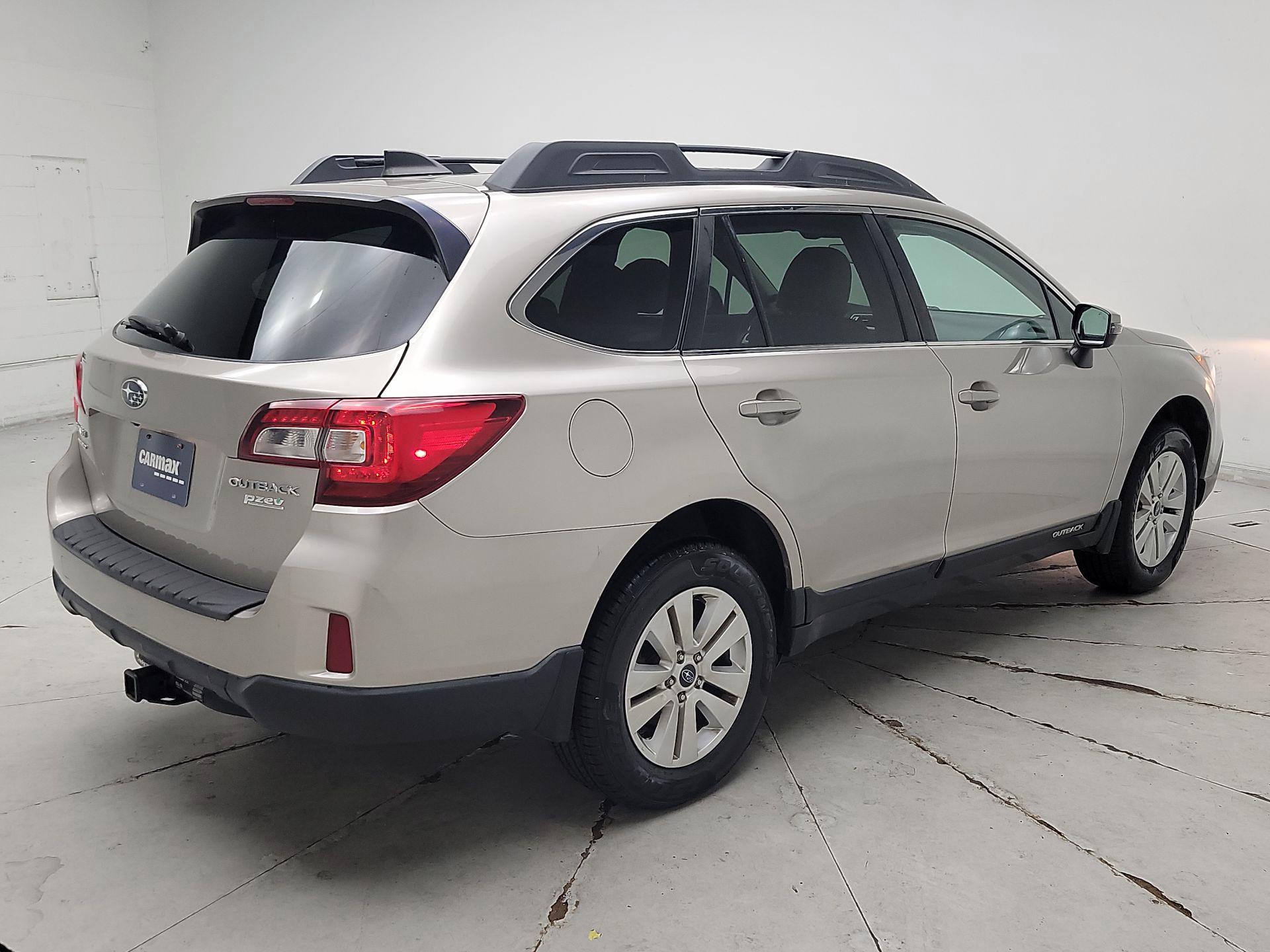 Thumbnail: 2017 Subaru Outback - 5