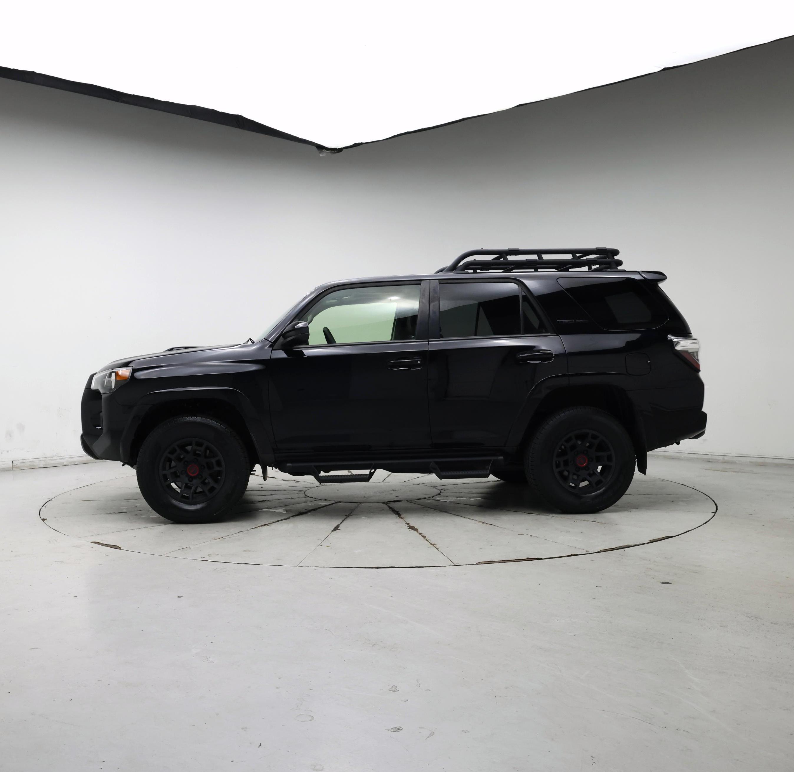 Thumbnail: 2021 Toyota 4Runner - 3