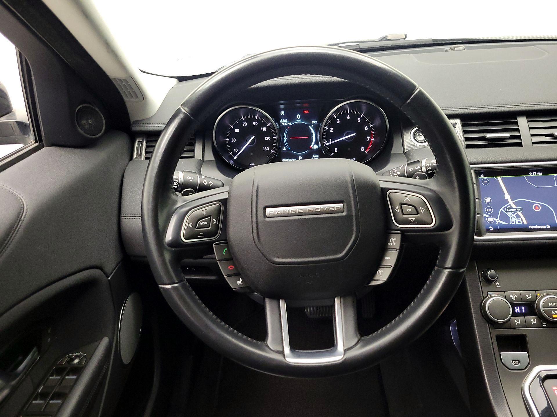 Thumbnail: 2019 Land Rover Range Rover Evoque - 10