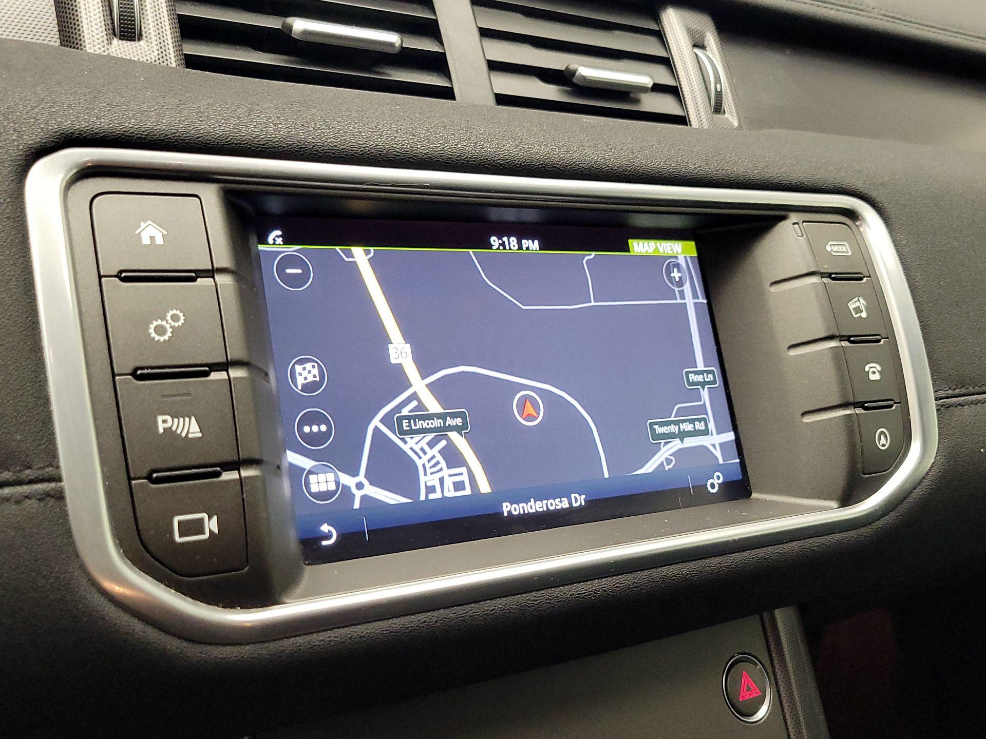 Thumbnail: 2019 Land Rover Range Rover Evoque - 14