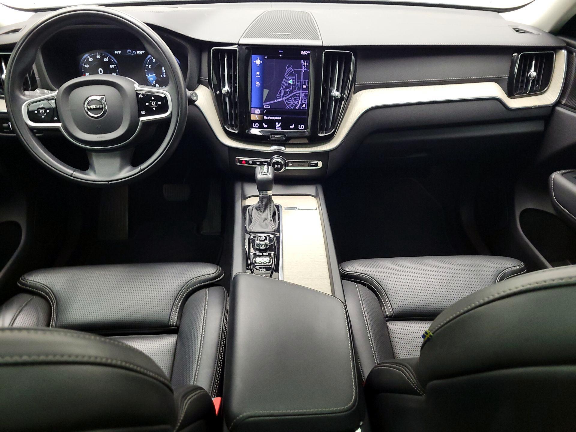 Thumbnail: 2021 Volvo XC60 - 9