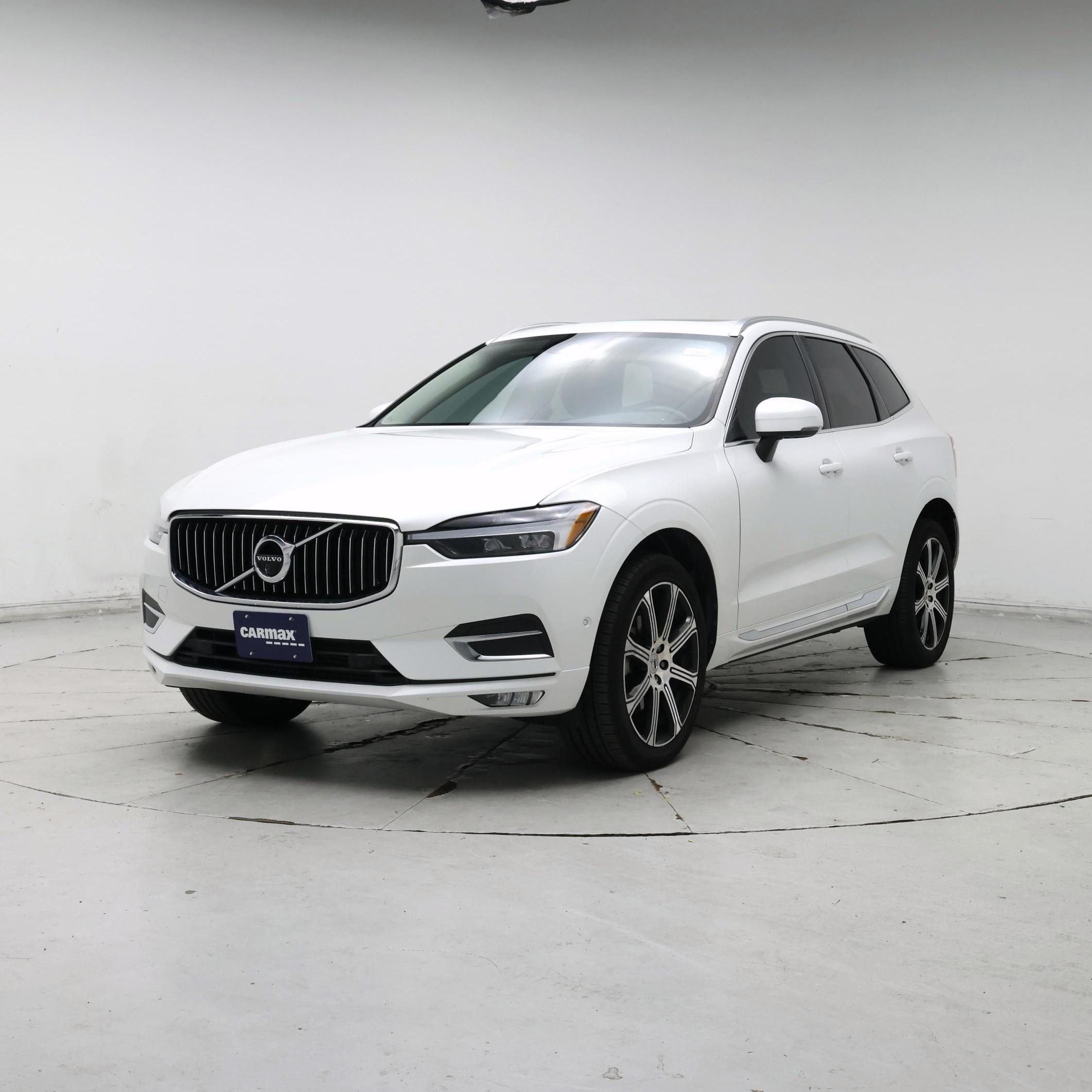 Thumbnail: 2021 Volvo XC60 - 4