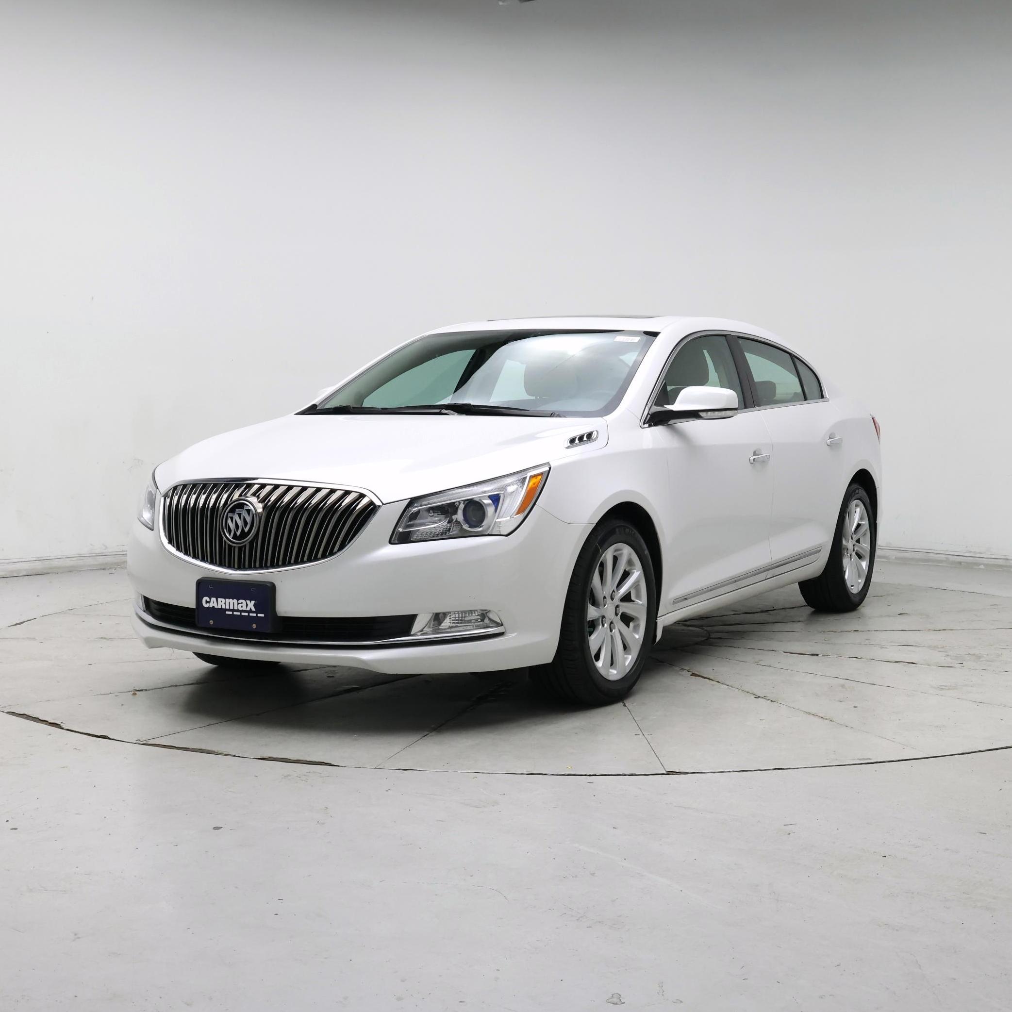 Thumbnail: 2015 Buick LaCrosse - 4