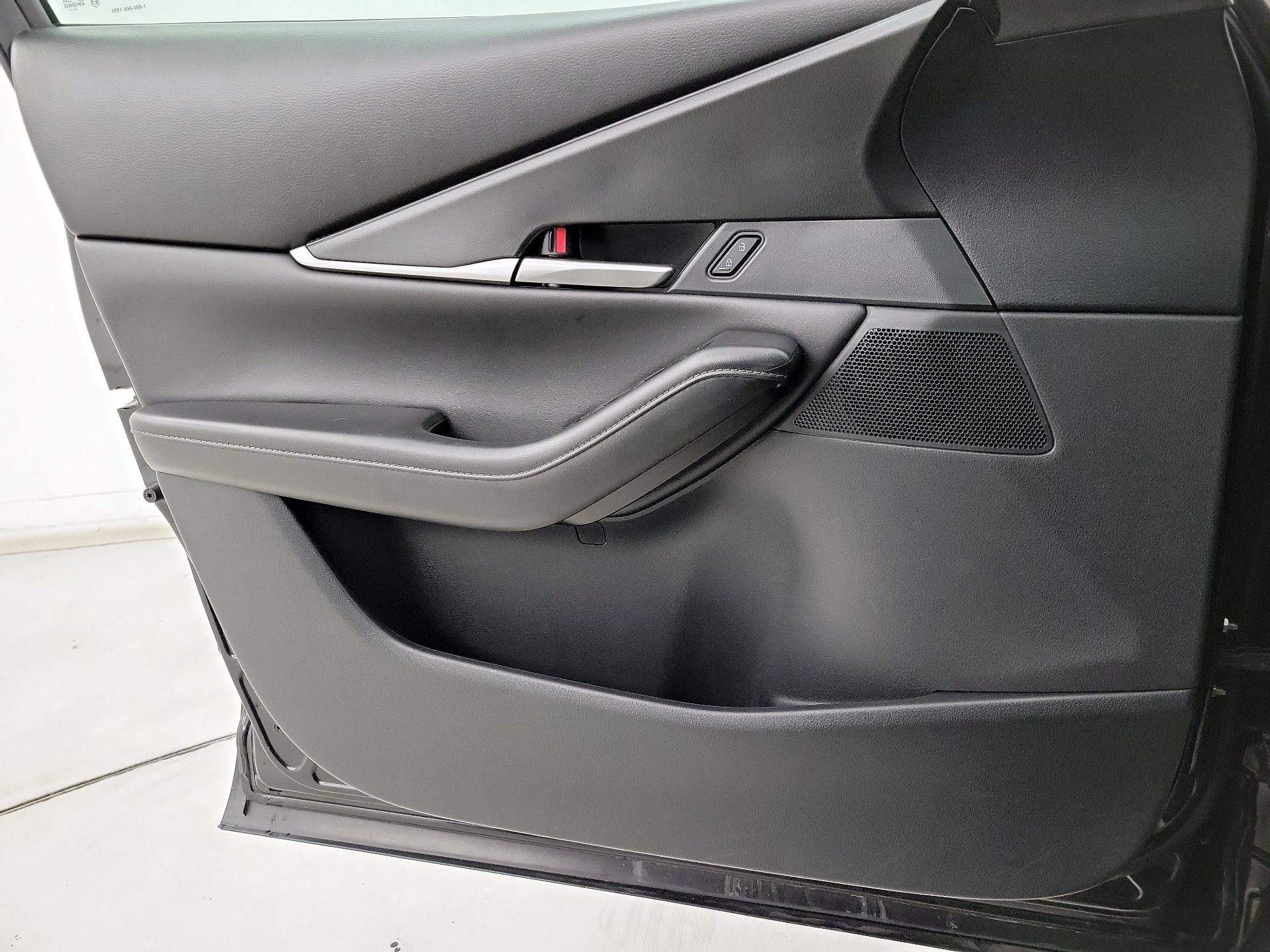 Thumbnail: 2023 Mazda CX-30 - 12