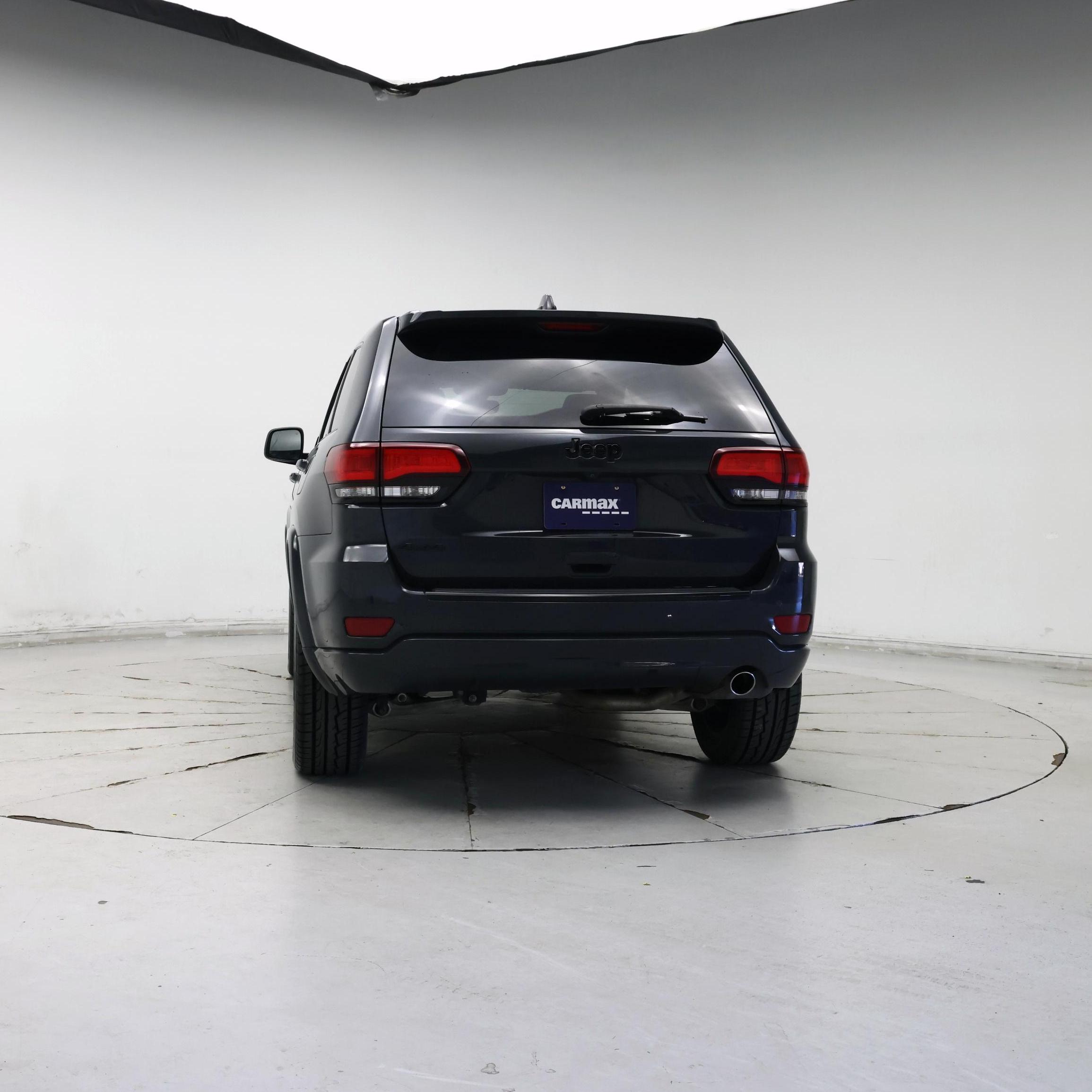 Thumbnail: 2018 Jeep Grand Cherokee - 6