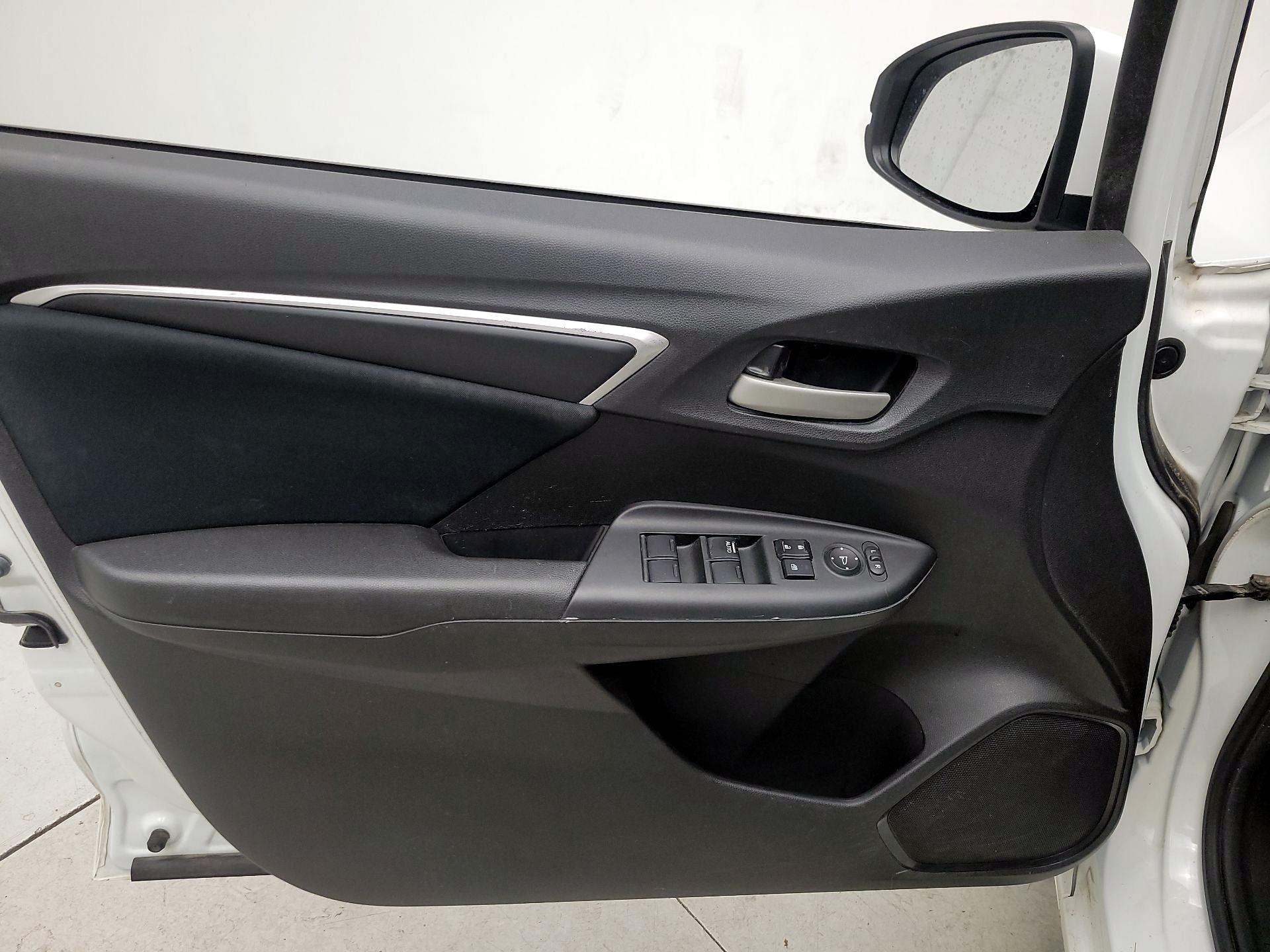 Thumbnail: 2016 Honda Fit - 12
