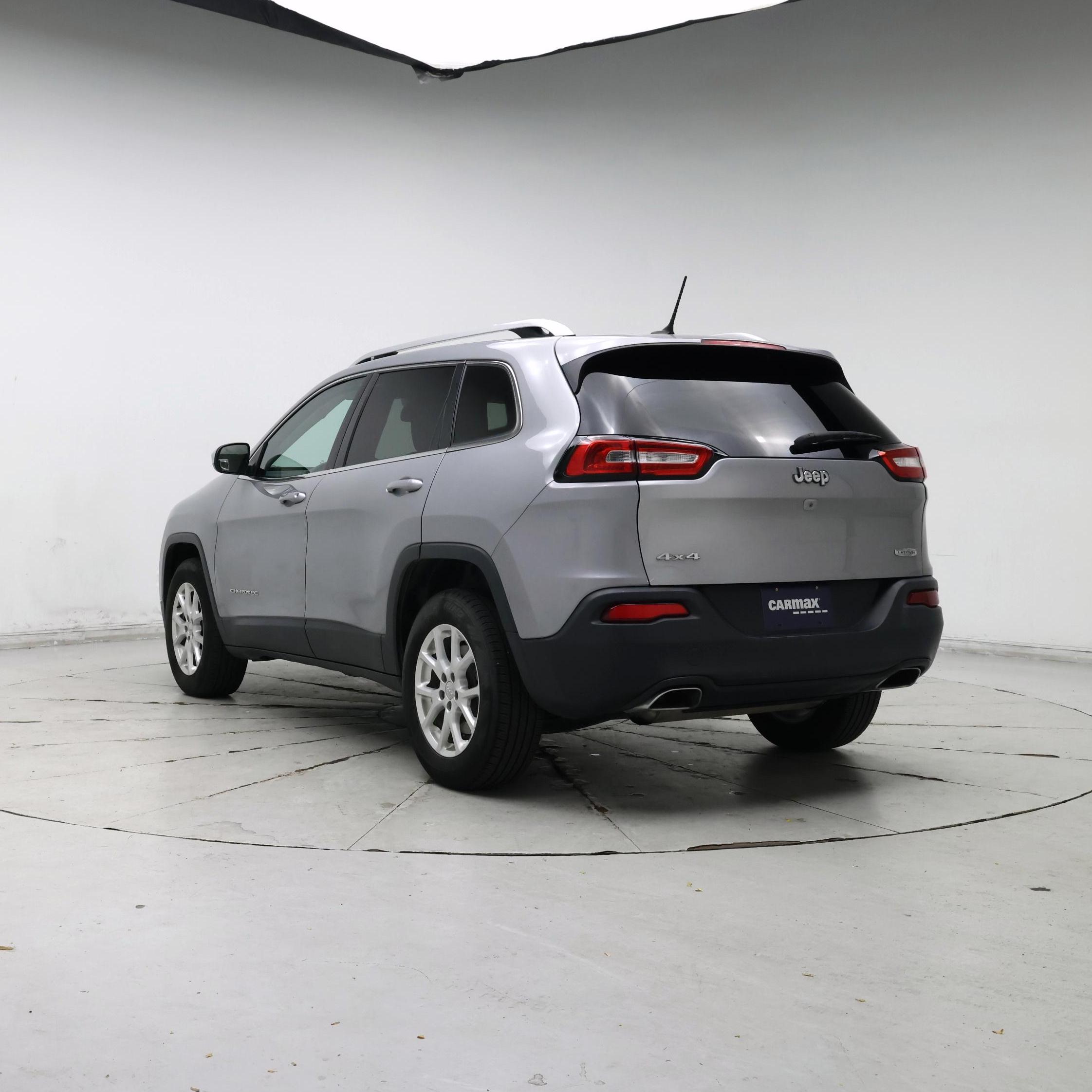 Thumbnail: 2015 Jeep Cherokee - 2