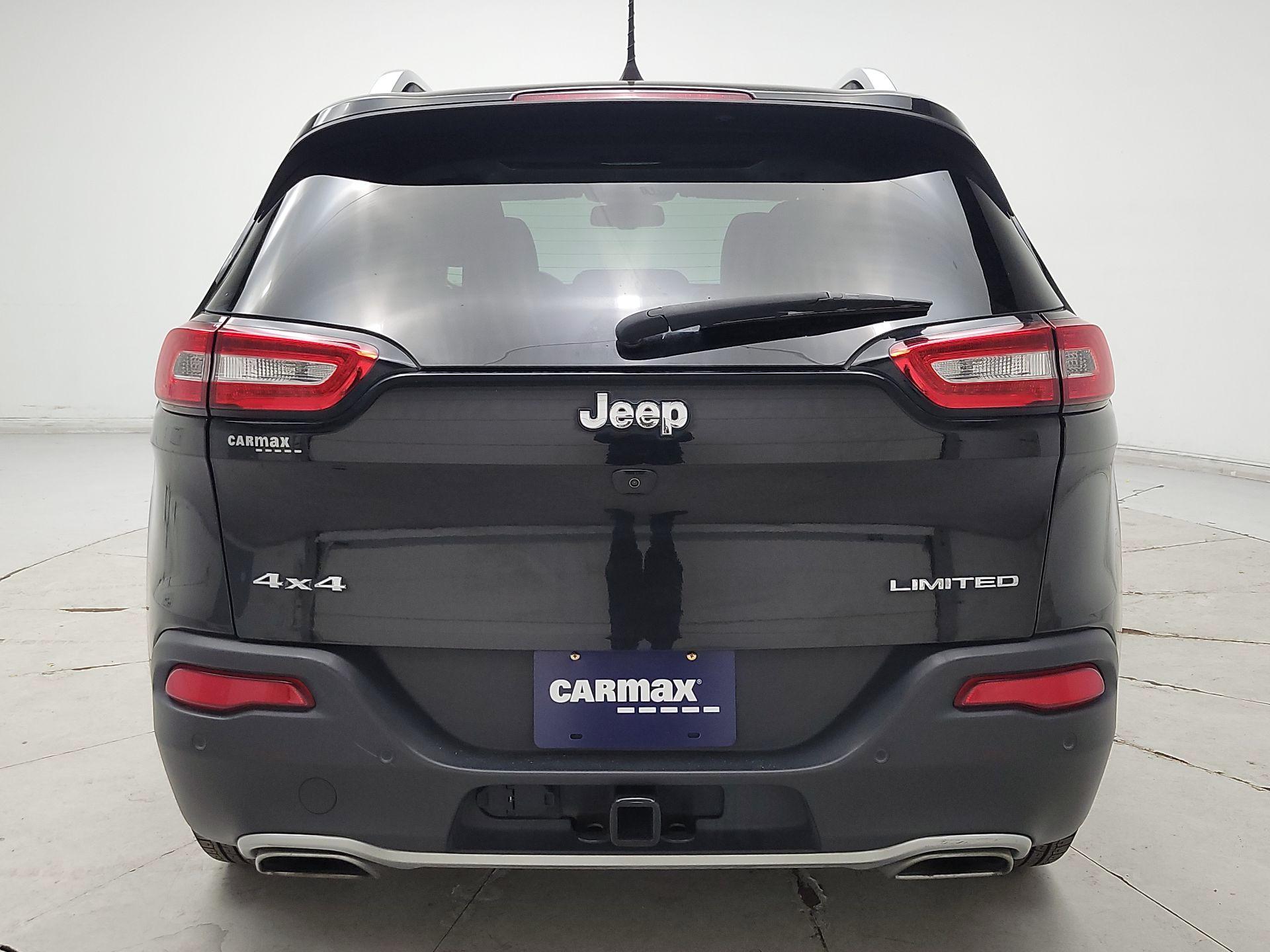 Thumbnail: 2016 Jeep Cherokee - 6