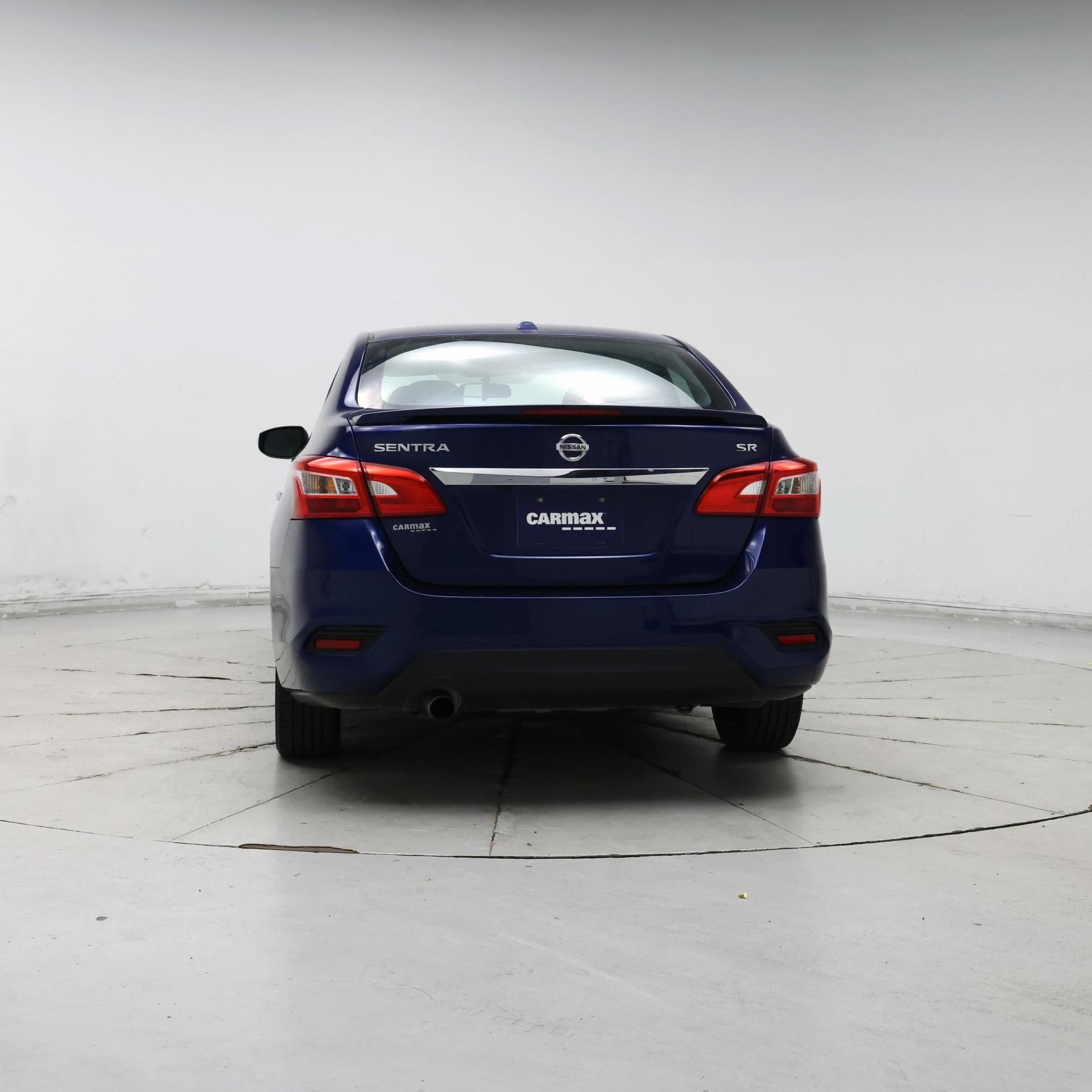 Thumbnail: 2017 Nissan Sentra - 6