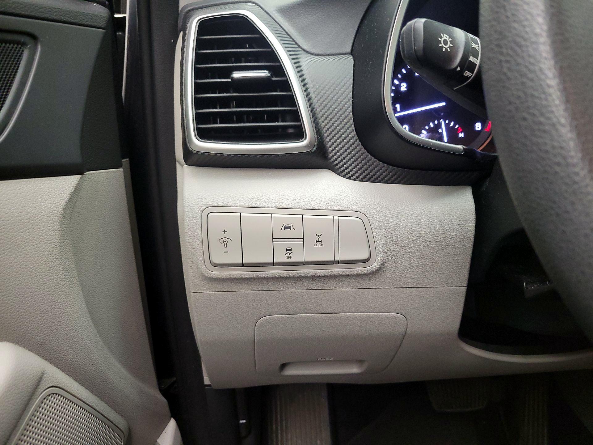 Thumbnail: 2019 Hyundai Tucson - 13
