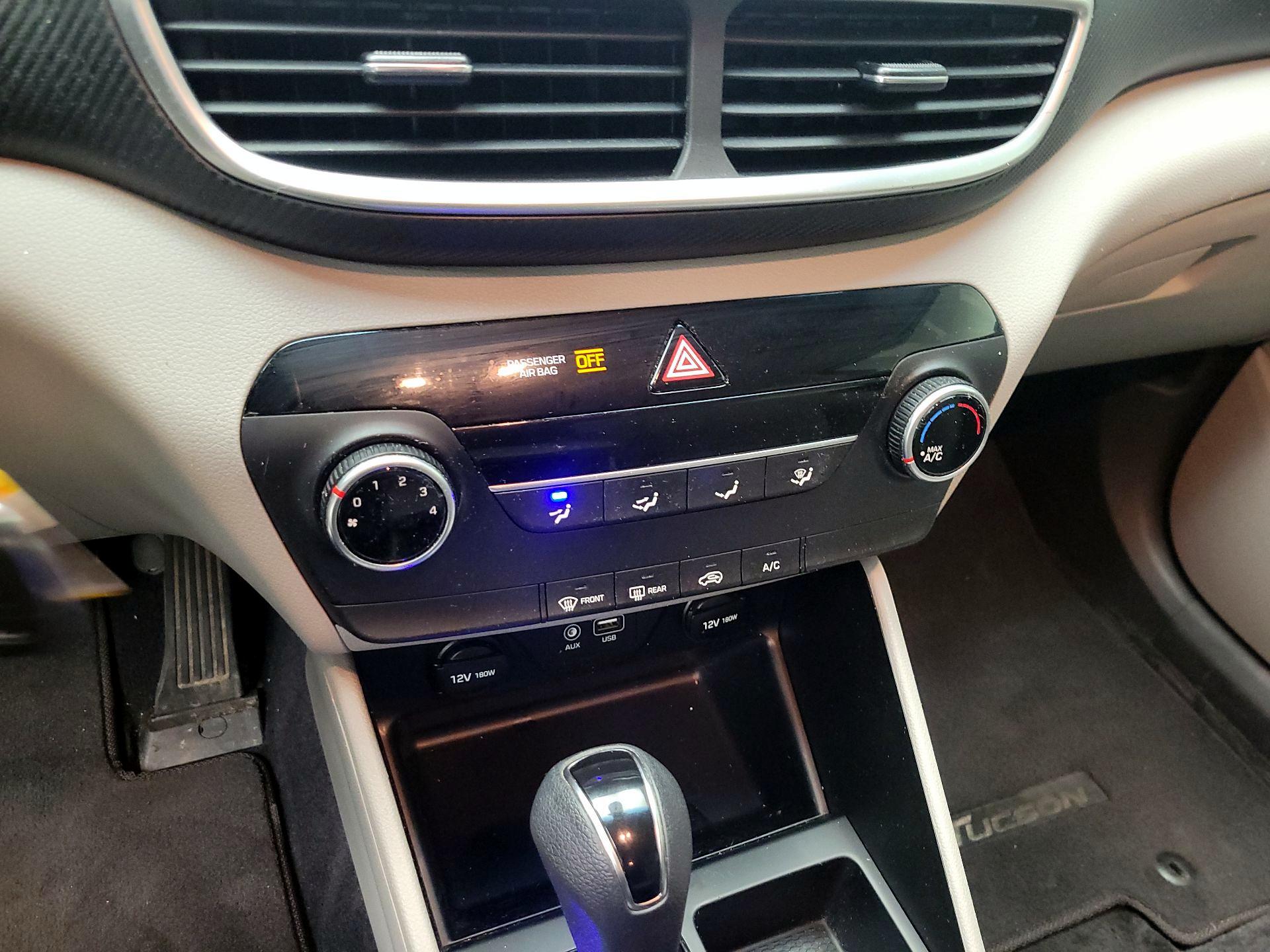 Thumbnail: 2019 Hyundai Tucson - 16