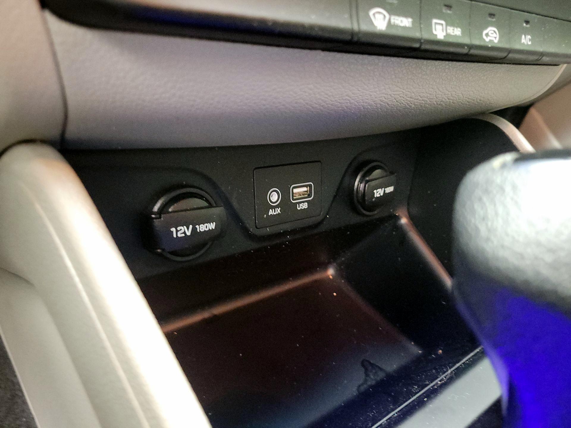 Thumbnail: 2019 Hyundai Tucson - 18