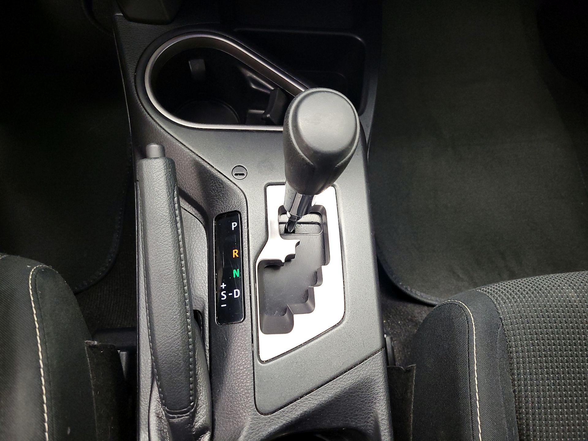 Thumbnail: 2016 Toyota RAV4 - 18
