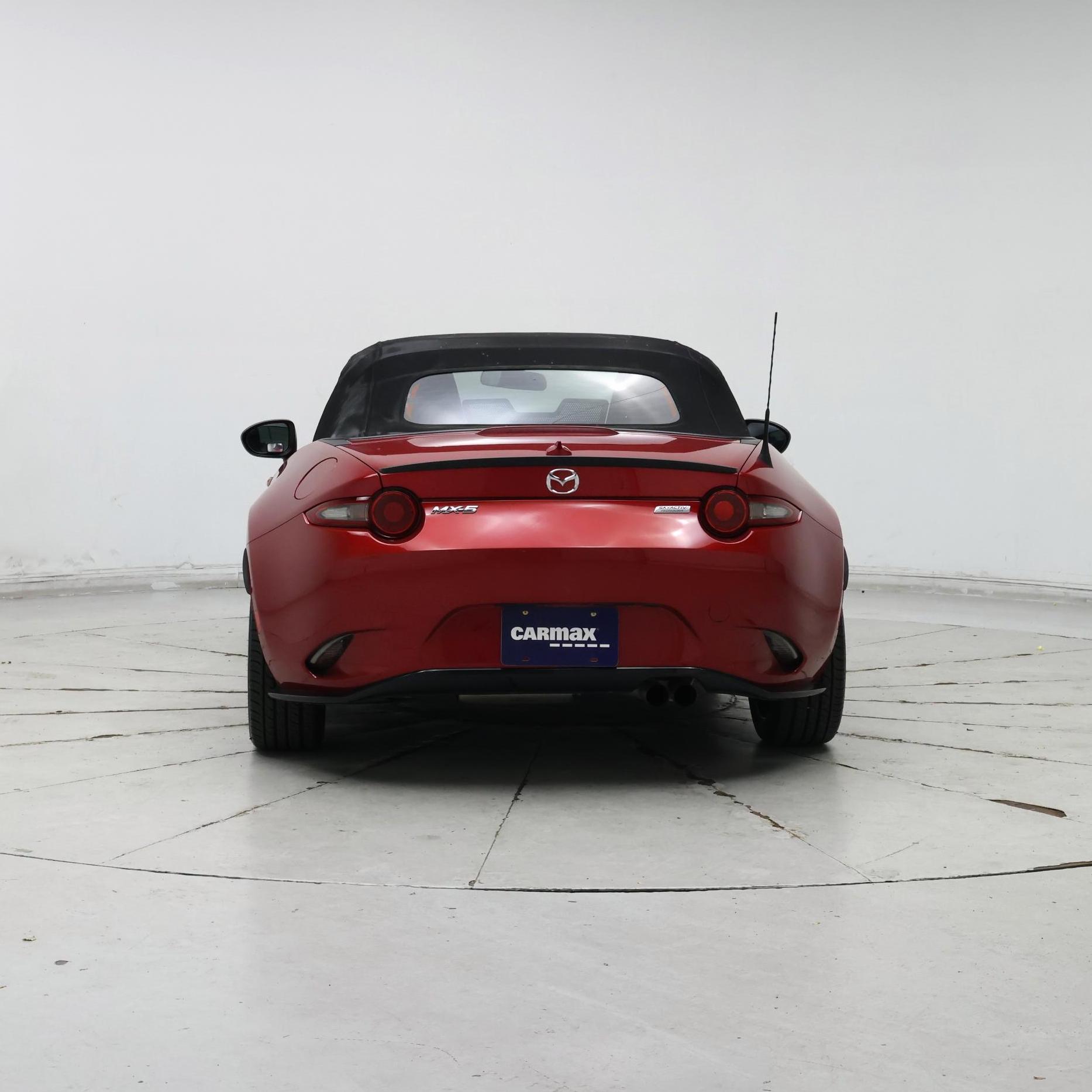 Thumbnail: 2016 Mazda MX-5 Miata - 6