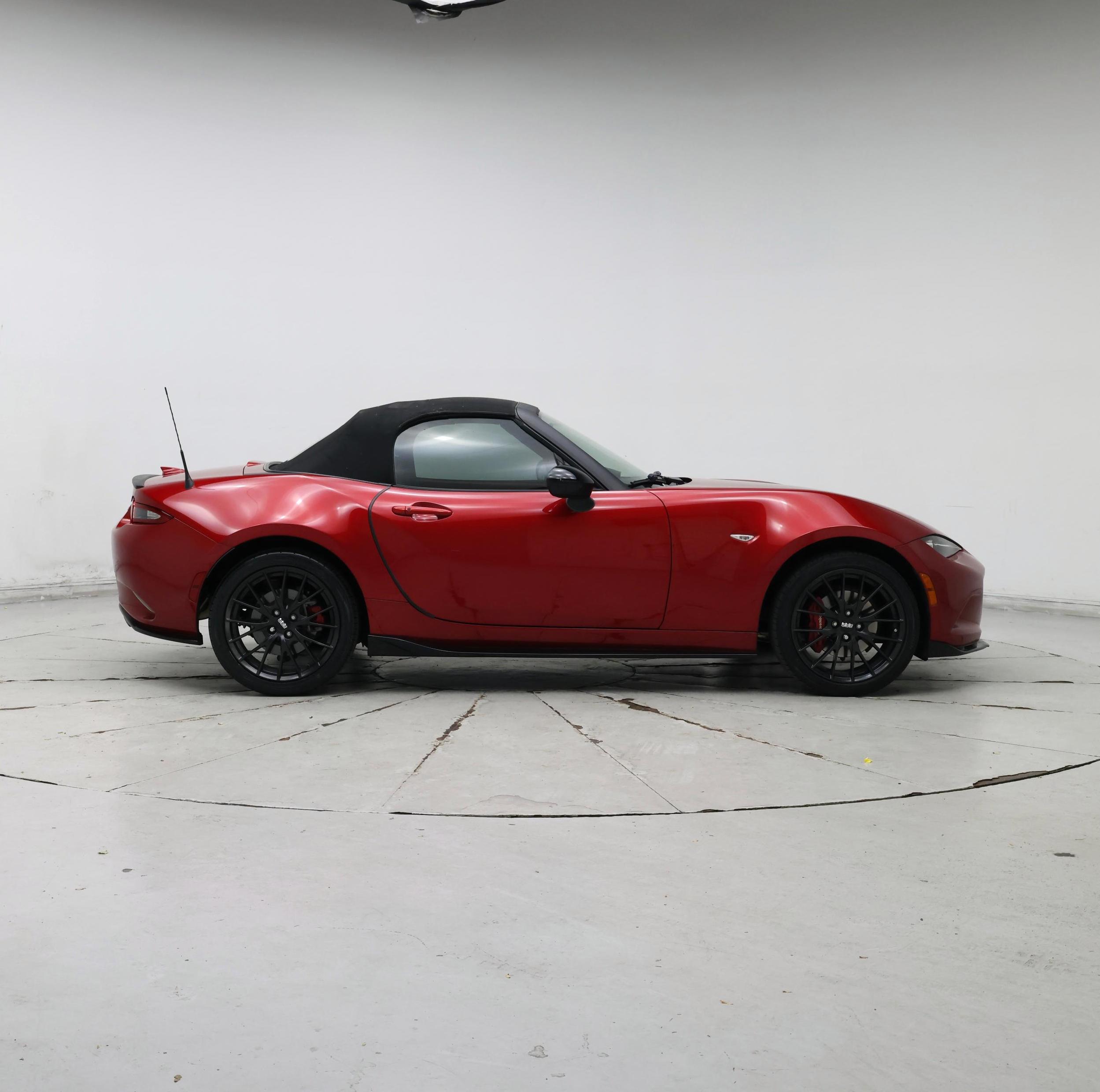 Thumbnail: 2016 Mazda MX-5 Miata - 7