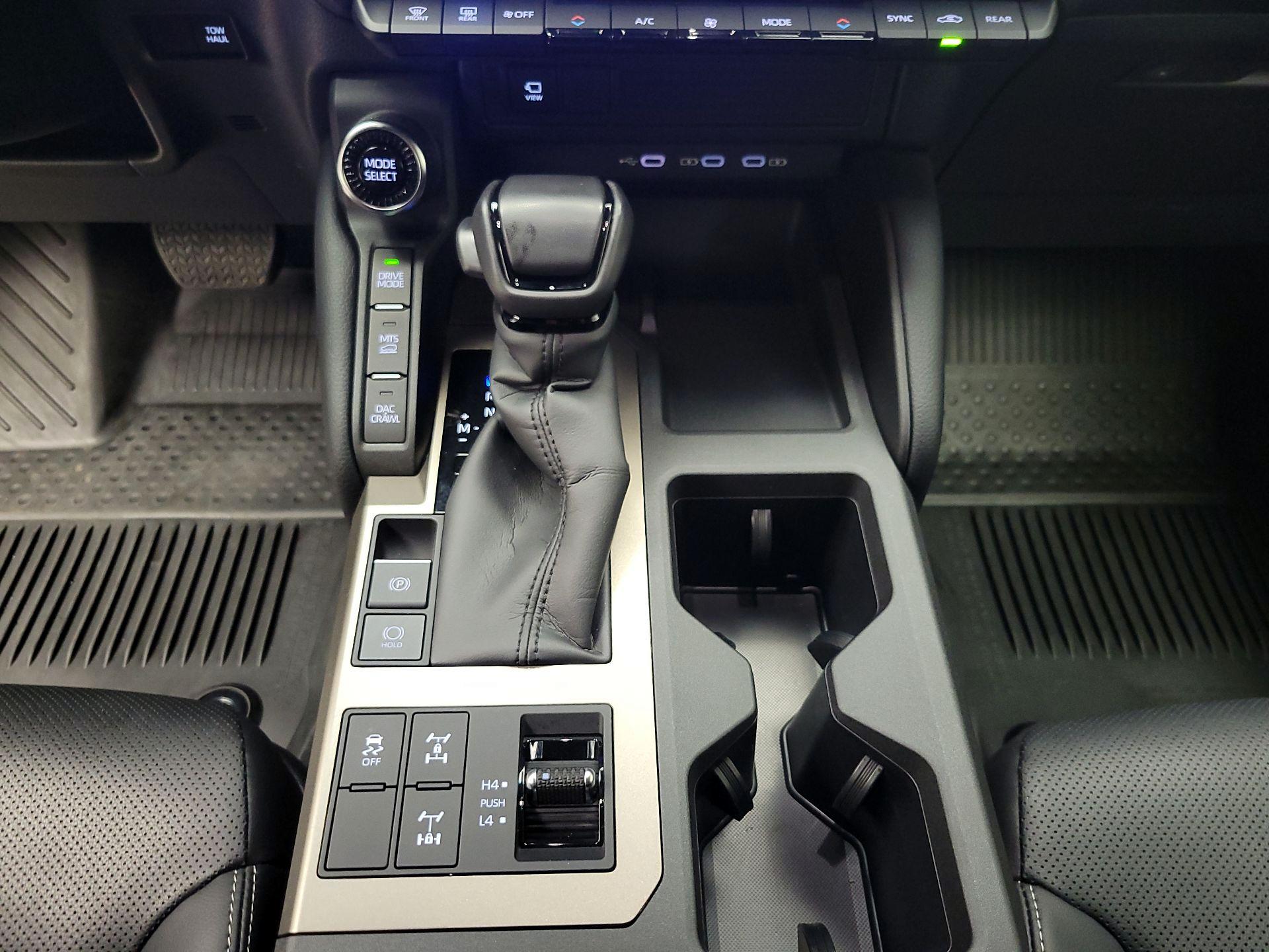 Thumbnail: 2025 Toyota Land Cruiser - 18