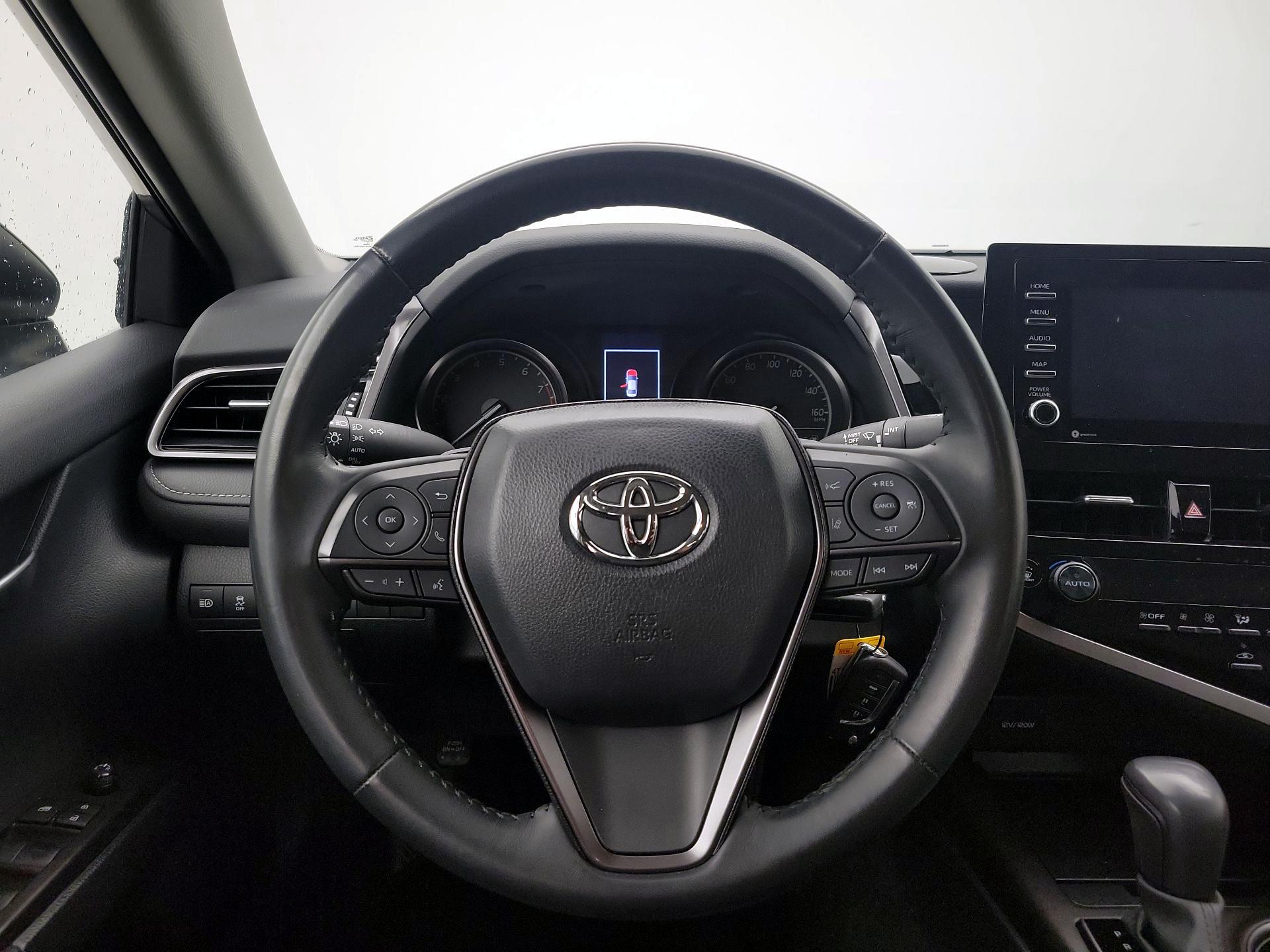 Thumbnail: 2024 Toyota Camry - 10