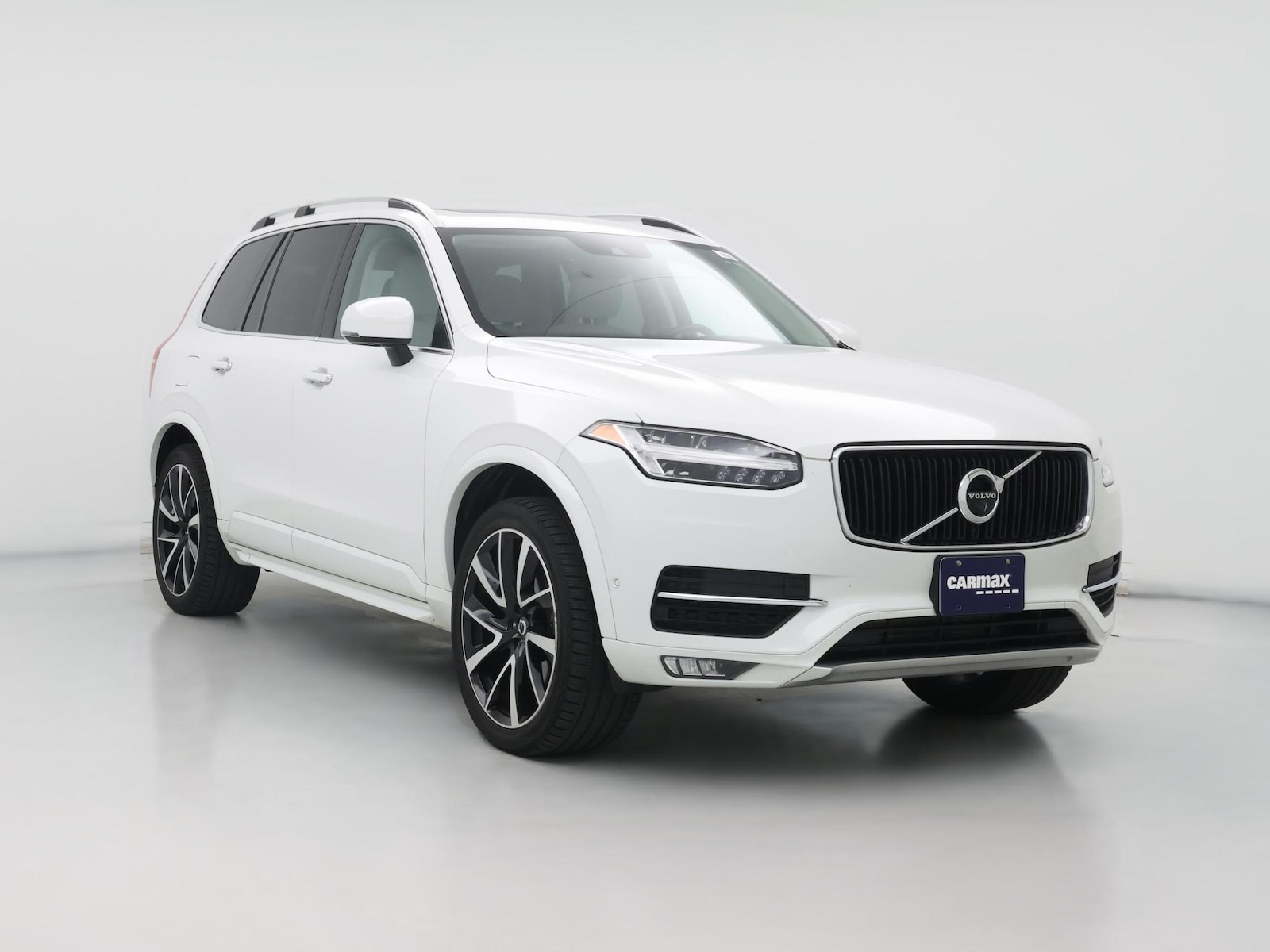2018 Volvo XC90 Momentum