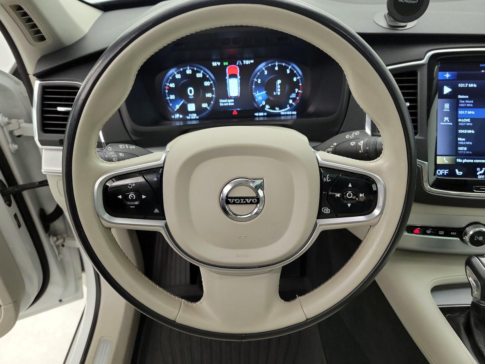 Thumbnail: 2018 Volvo XC90 - 10