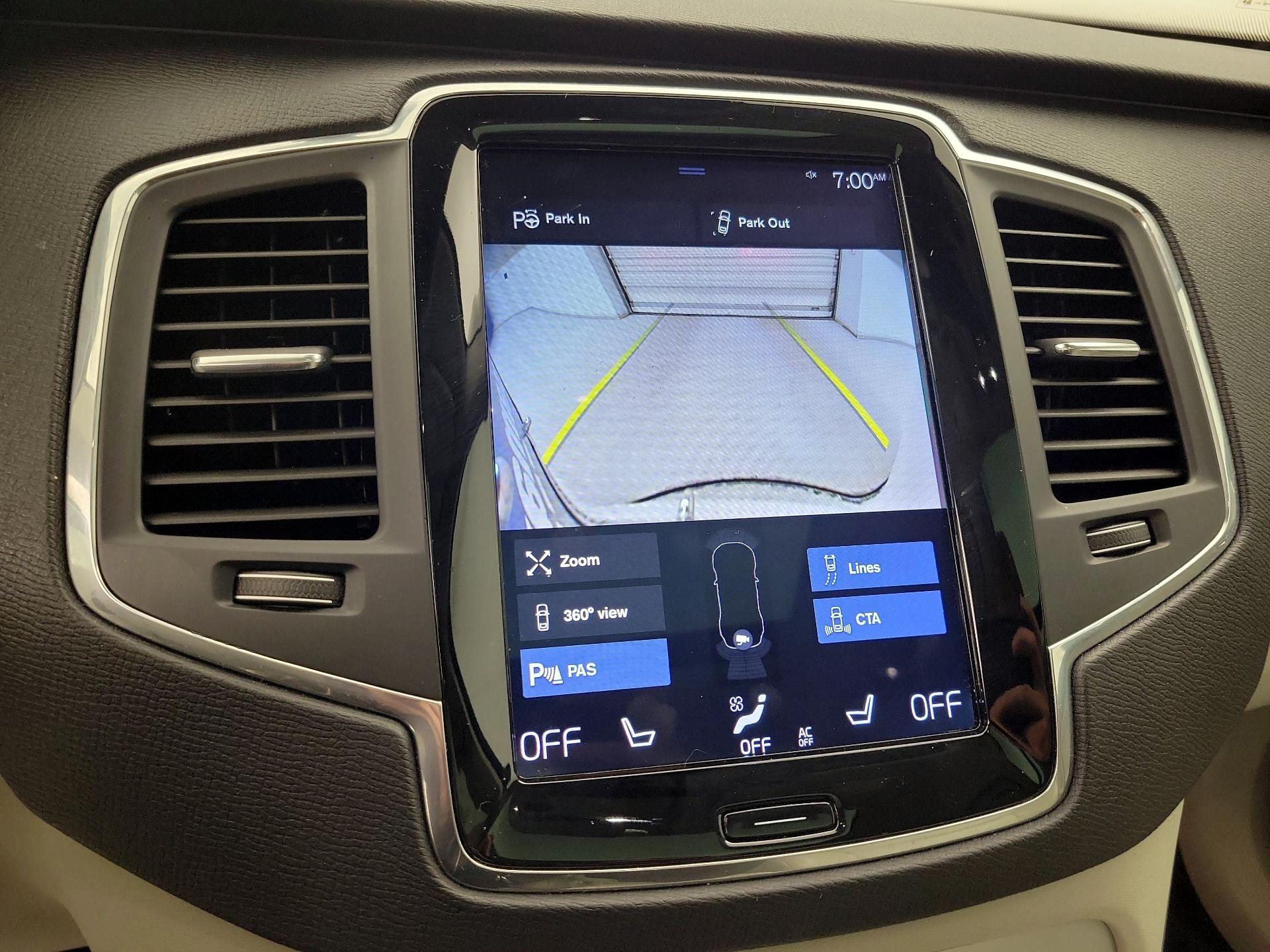 Thumbnail: 2018 Volvo XC90 - 14