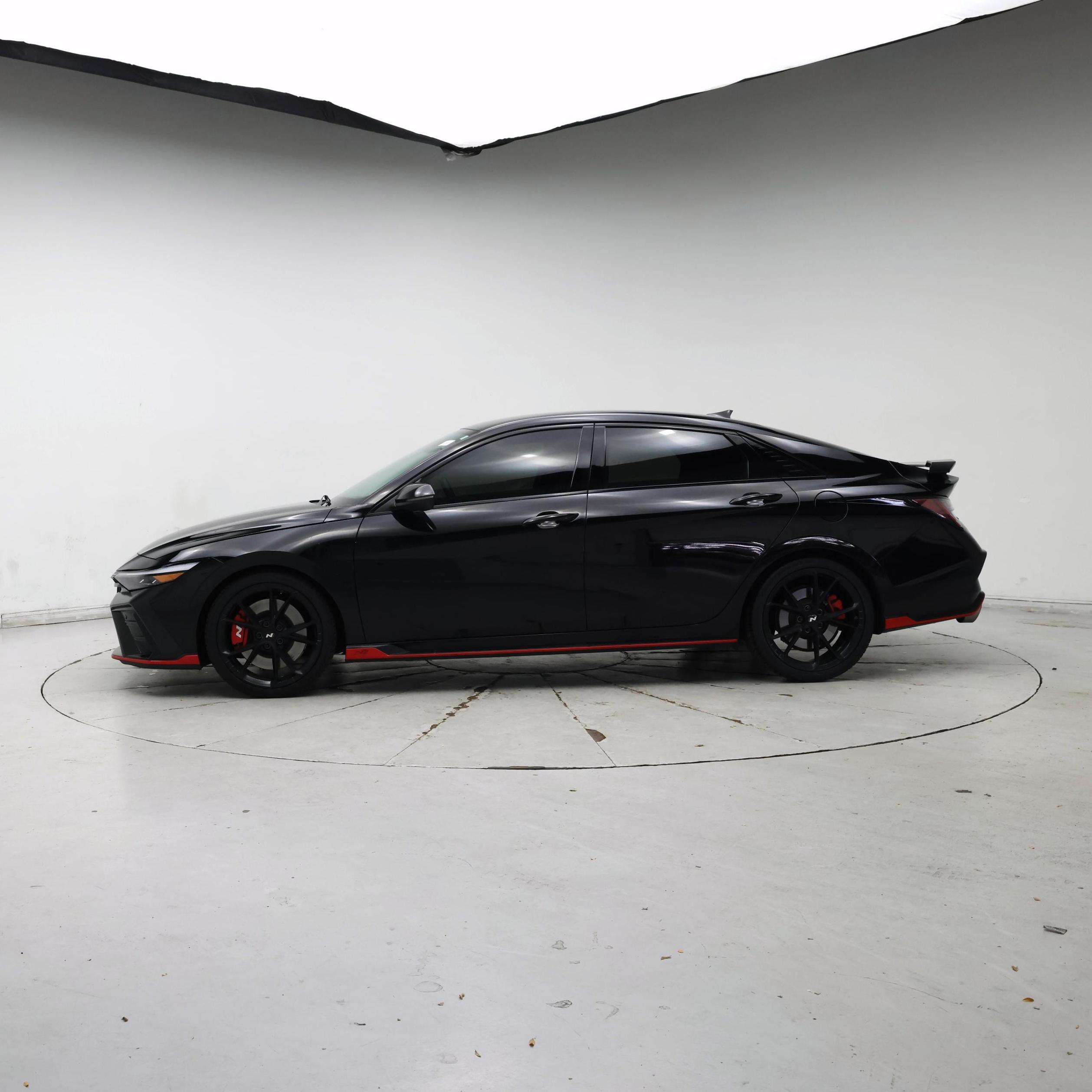 Thumbnail: 2024 Hyundai Elantra - 3