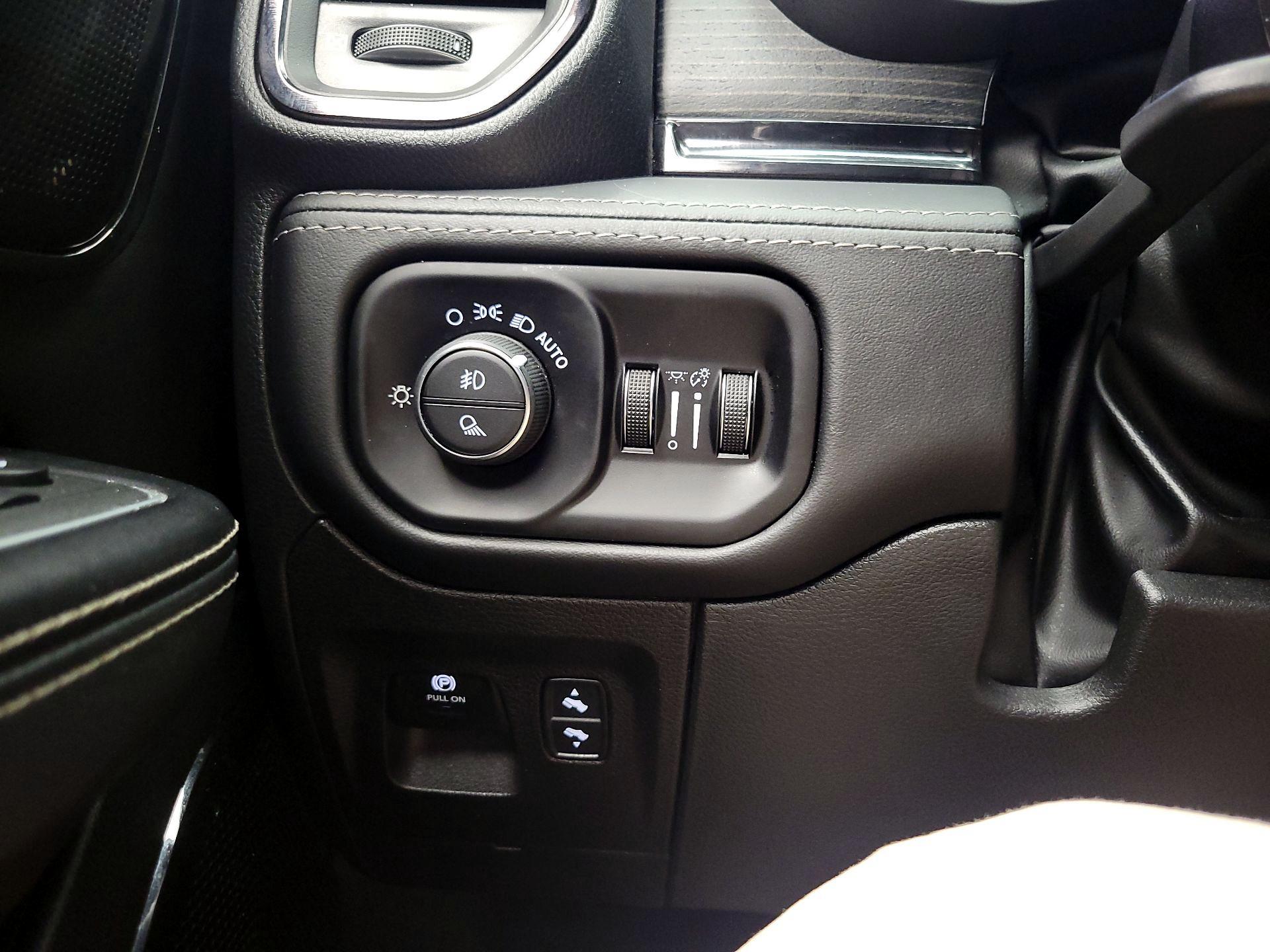 Thumbnail: 2022 RAM 1500 - 13