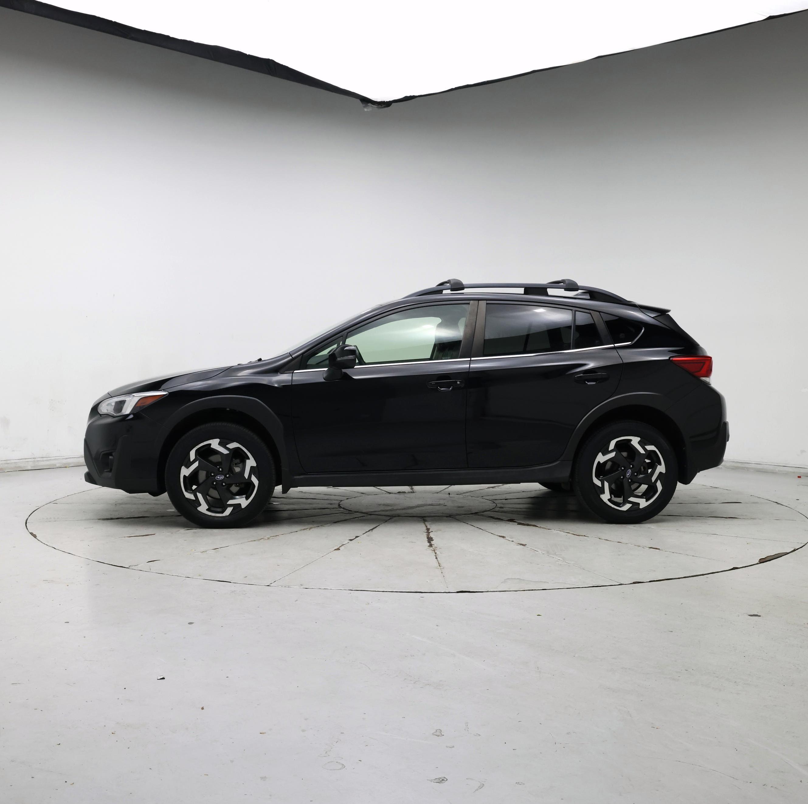 Thumbnail: 2021 Subaru Crosstrek - 3
