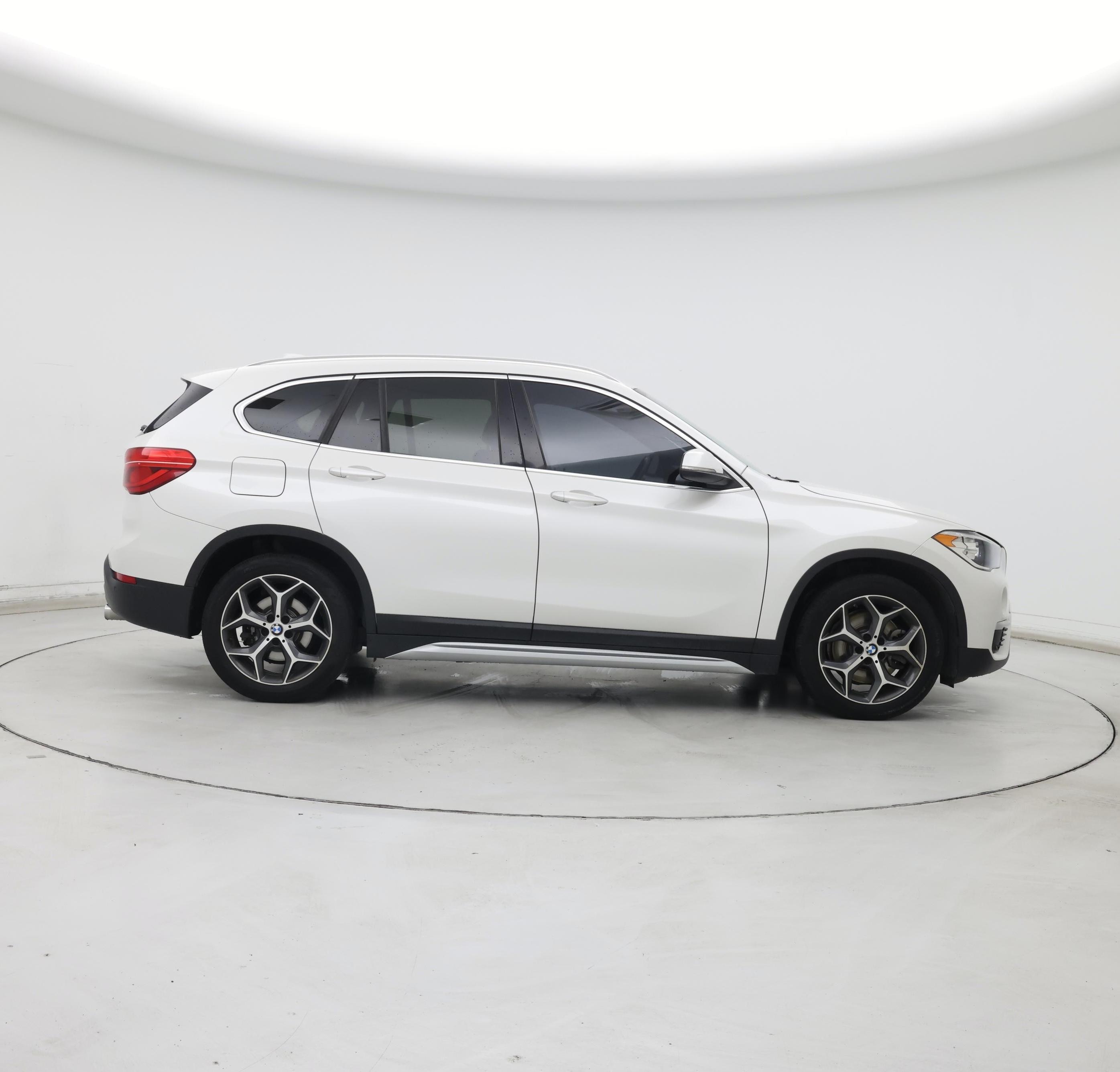 Thumbnail: 2019 BMW X1 - 7