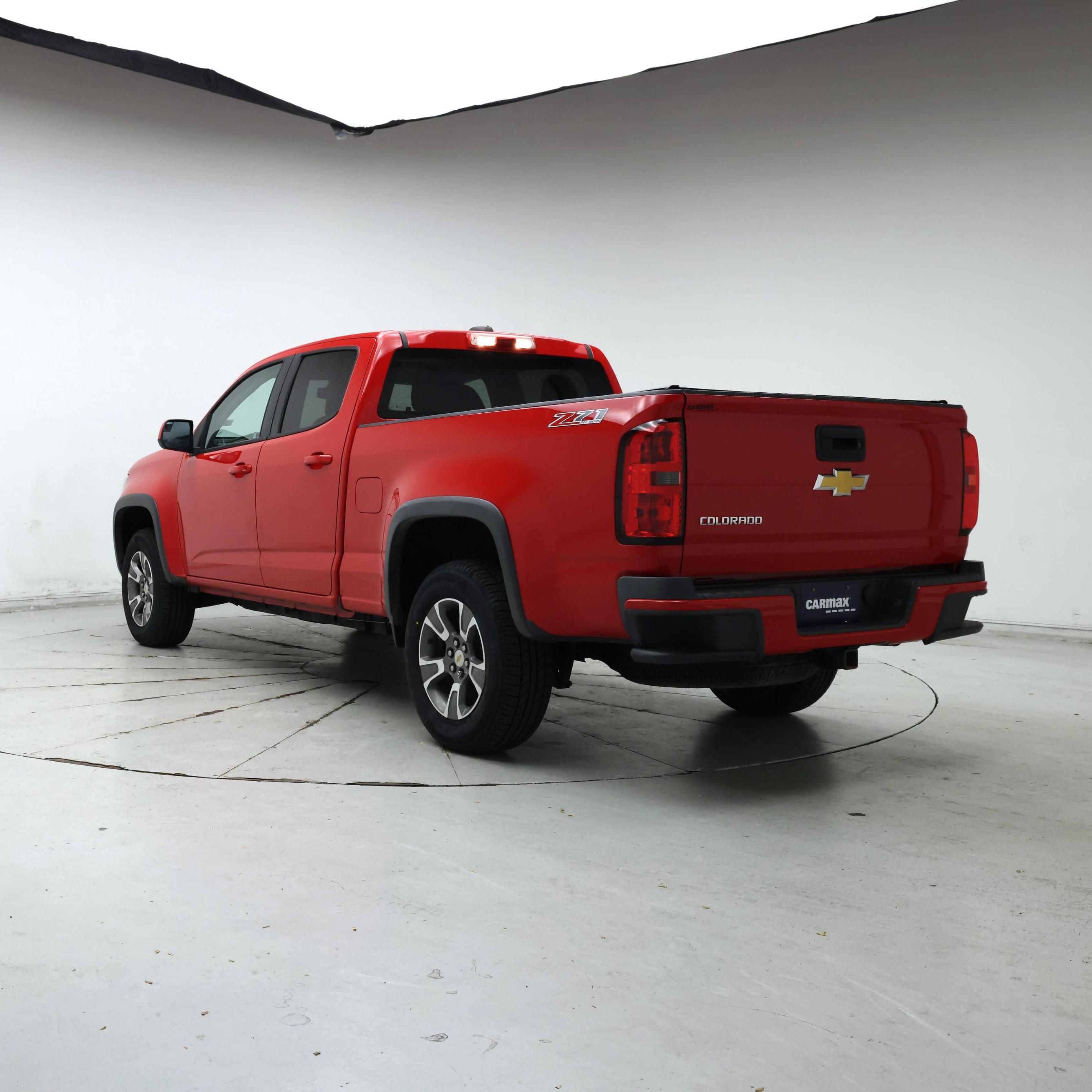 Thumbnail: 2015 Chevrolet Colorado - 2