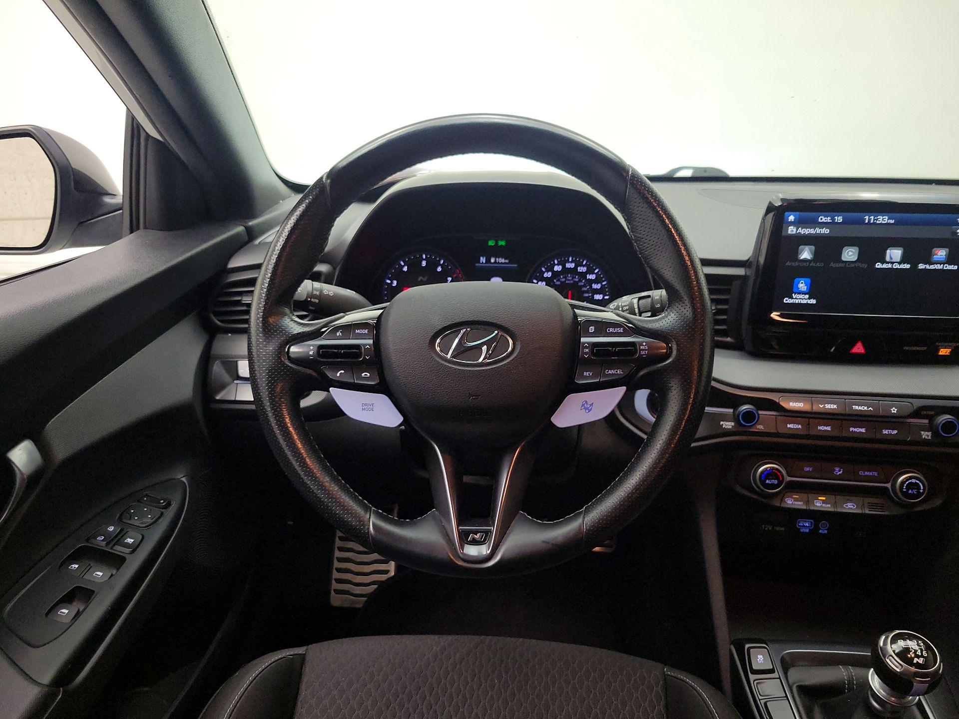Thumbnail: 2020 Hyundai Veloster - 10