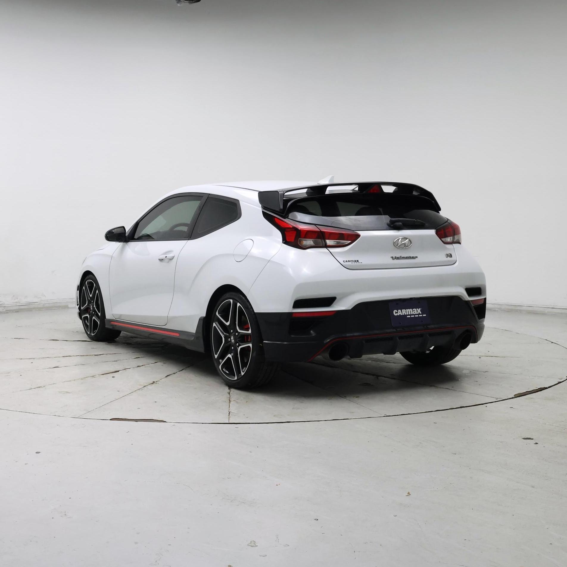 Thumbnail: 2020 Hyundai Veloster - 2