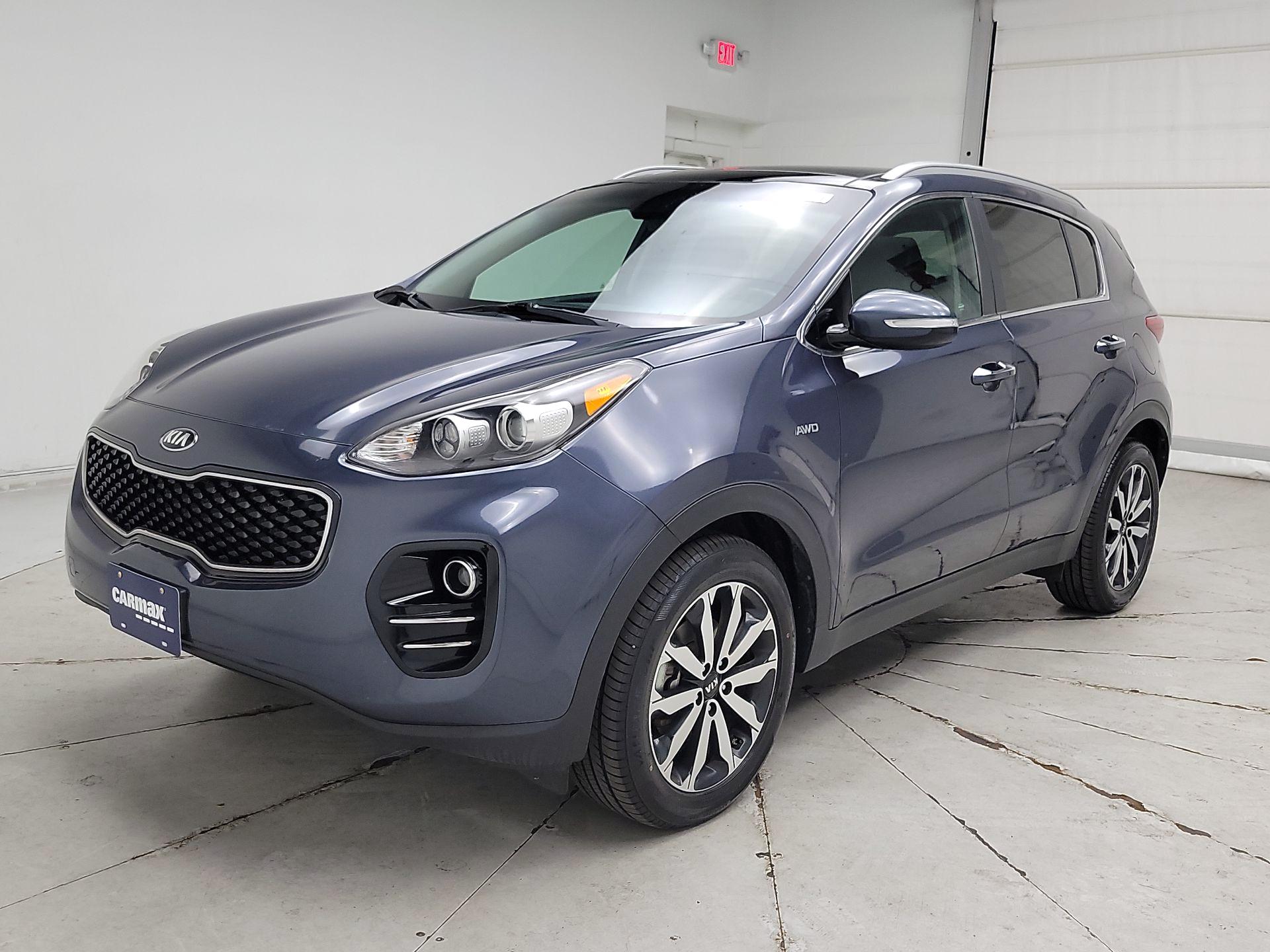 Thumbnail: 2017 Kia Sportage - 3