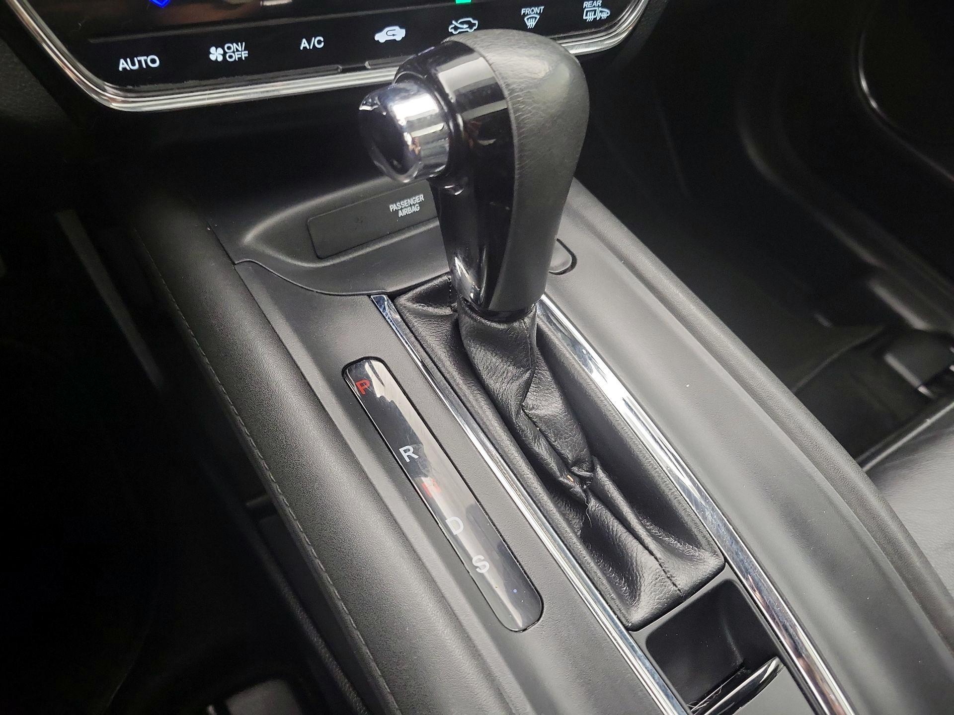 Thumbnail: 2017 Honda HR-V - 18
