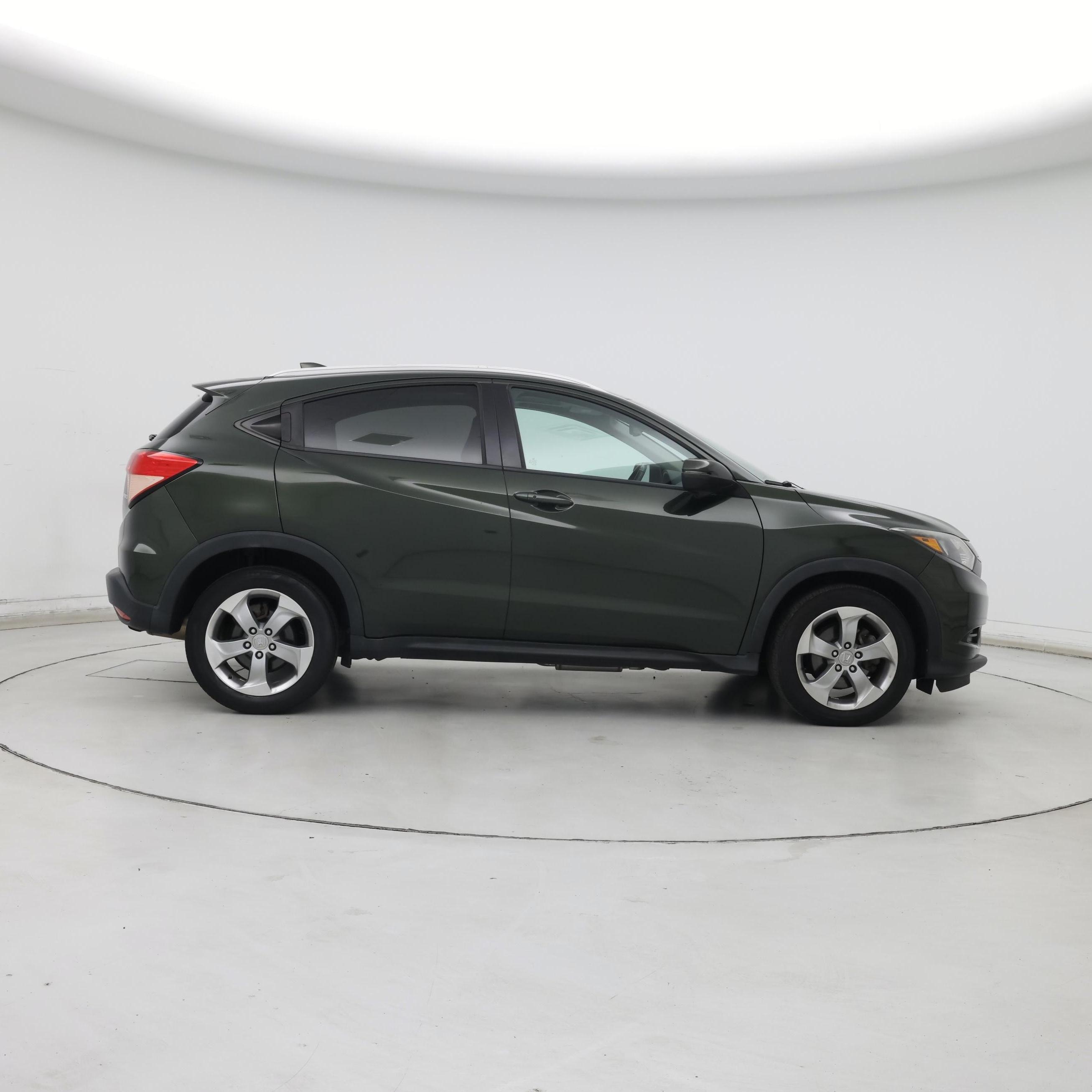 Thumbnail: 2017 Honda HR-V - 7