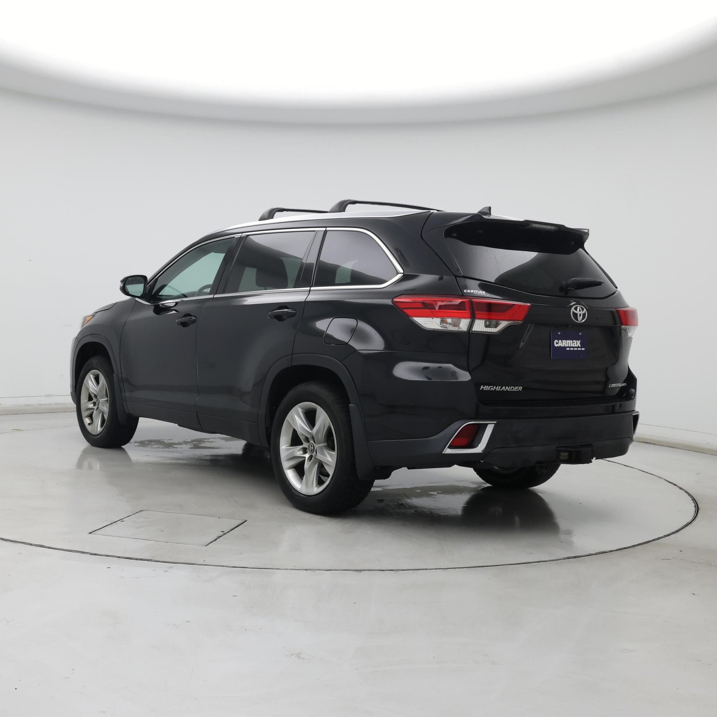 Thumbnail: 2017 Toyota Highlander - 2