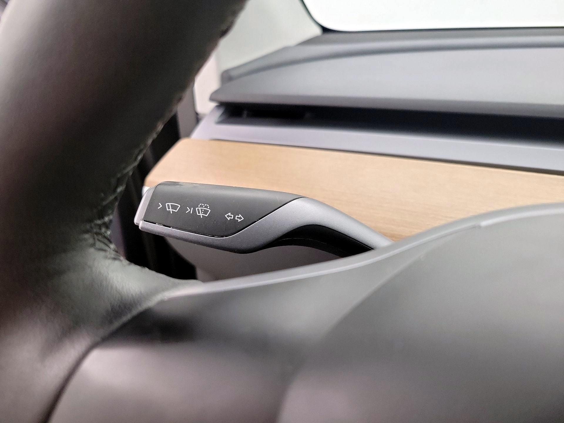 Thumbnail: 2023 Tesla Model Y - 13