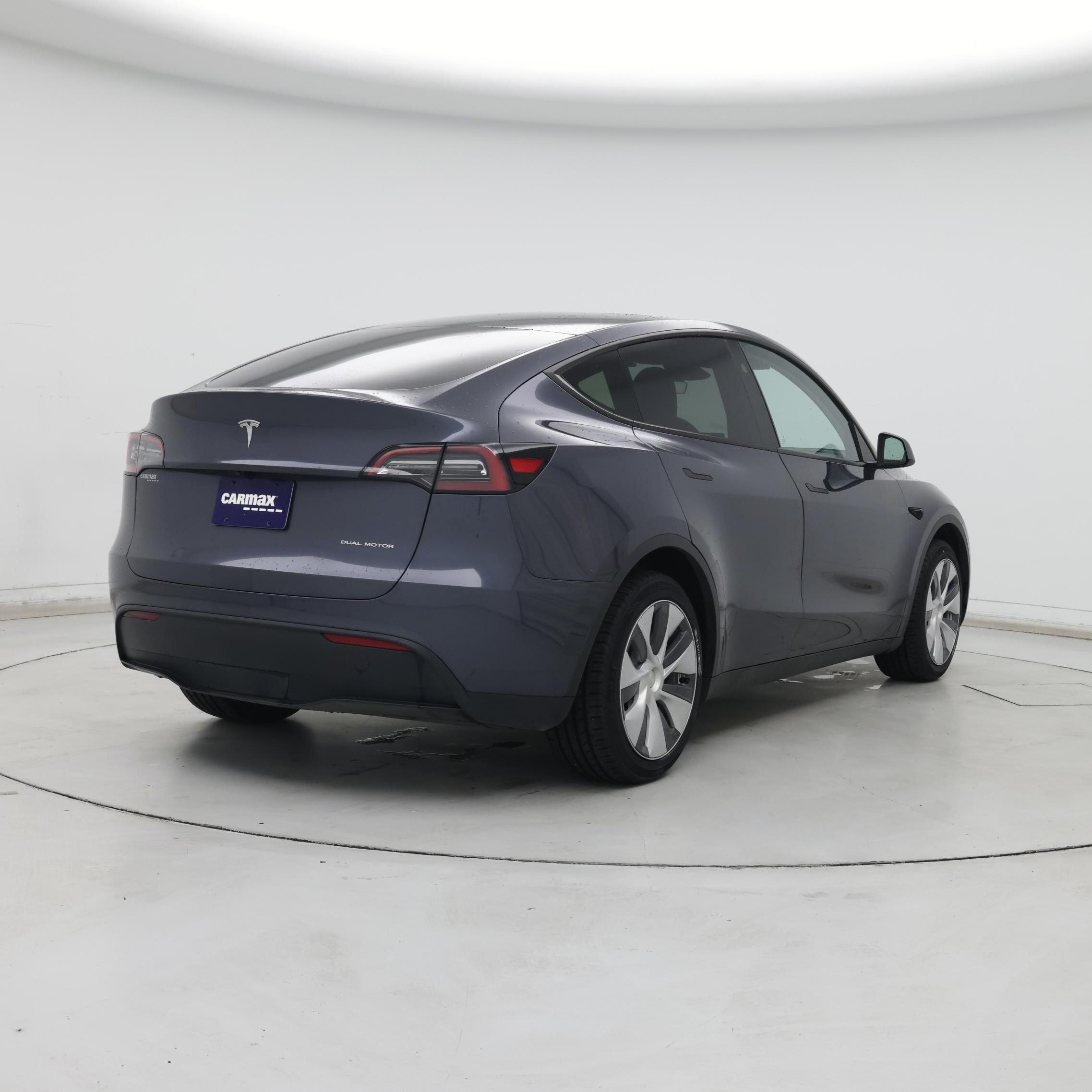 Thumbnail: 2023 Tesla Model Y - 8