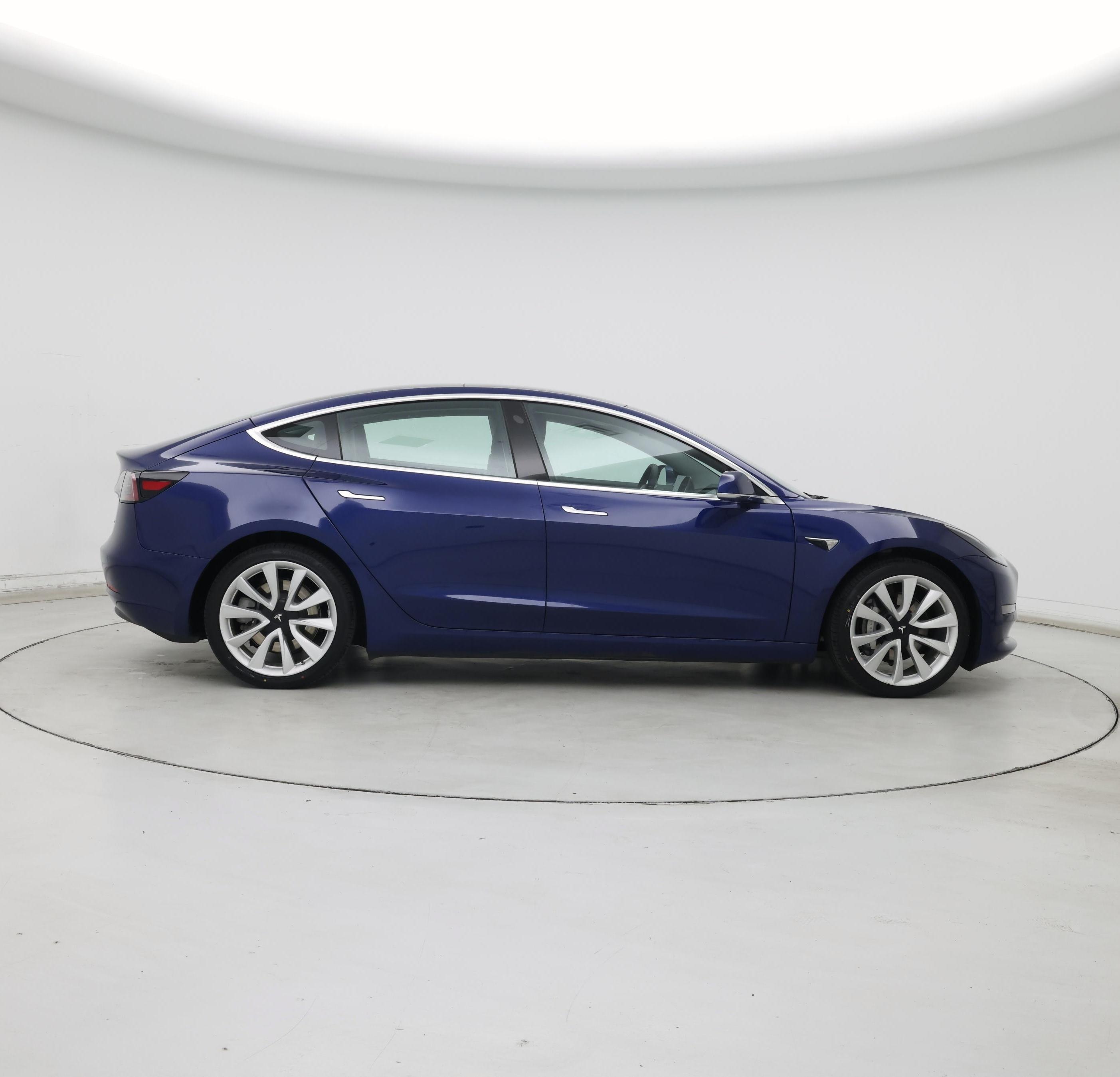Thumbnail: 2020 Tesla Model 3 - 7