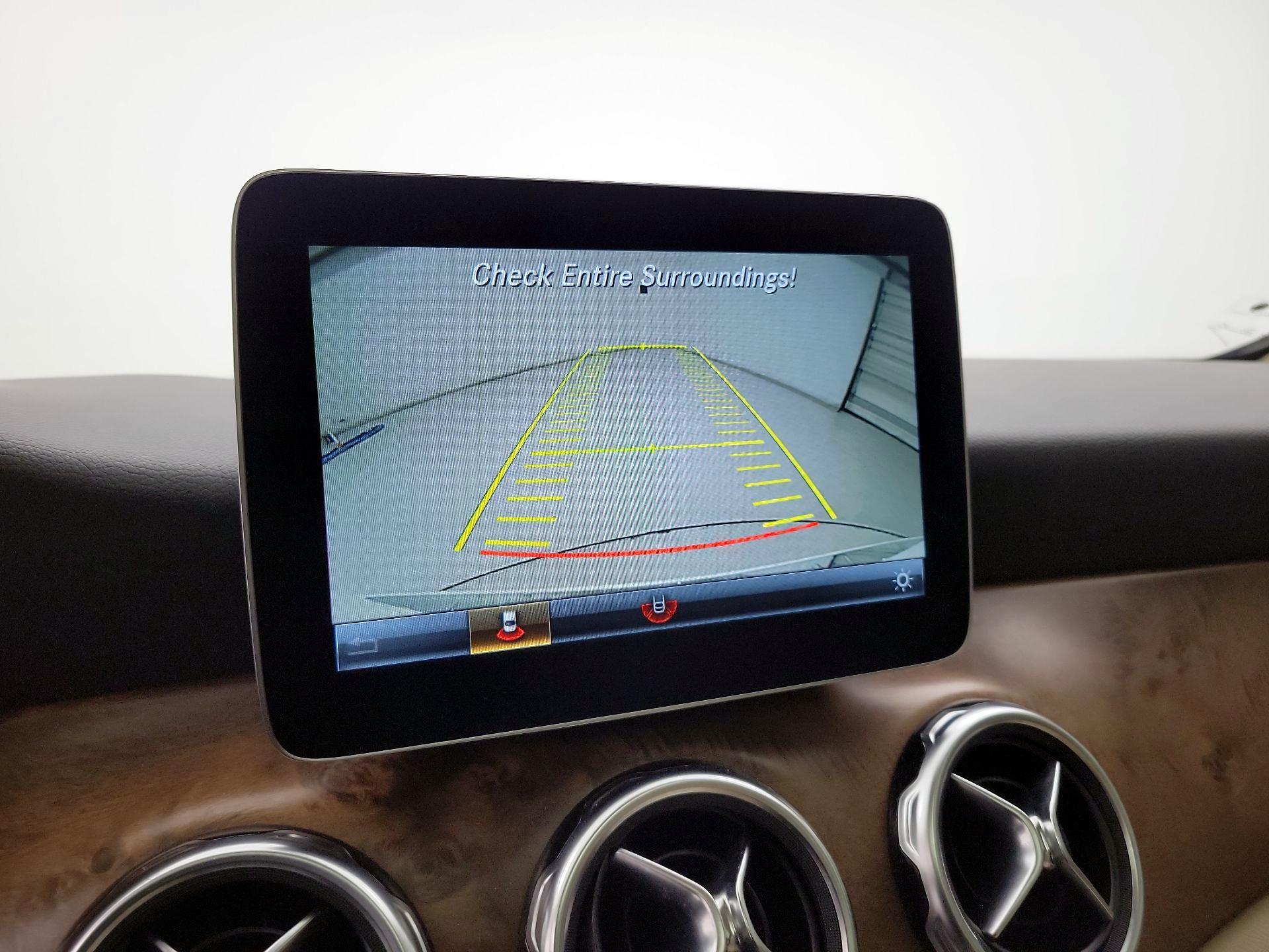 Thumbnail: 2018 Mercedes-Benz GLA - 15