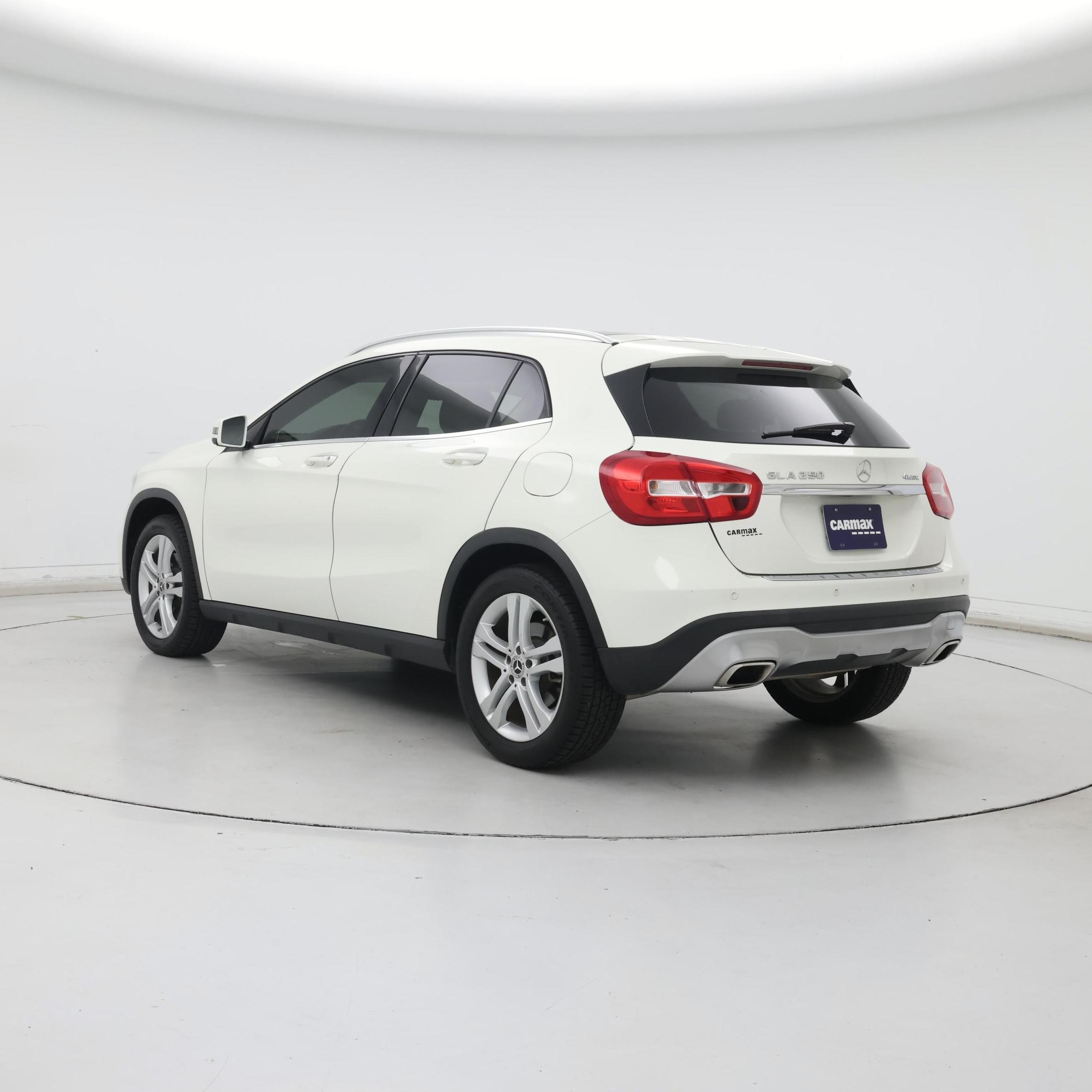 Thumbnail: 2018 Mercedes-Benz GLA - 2