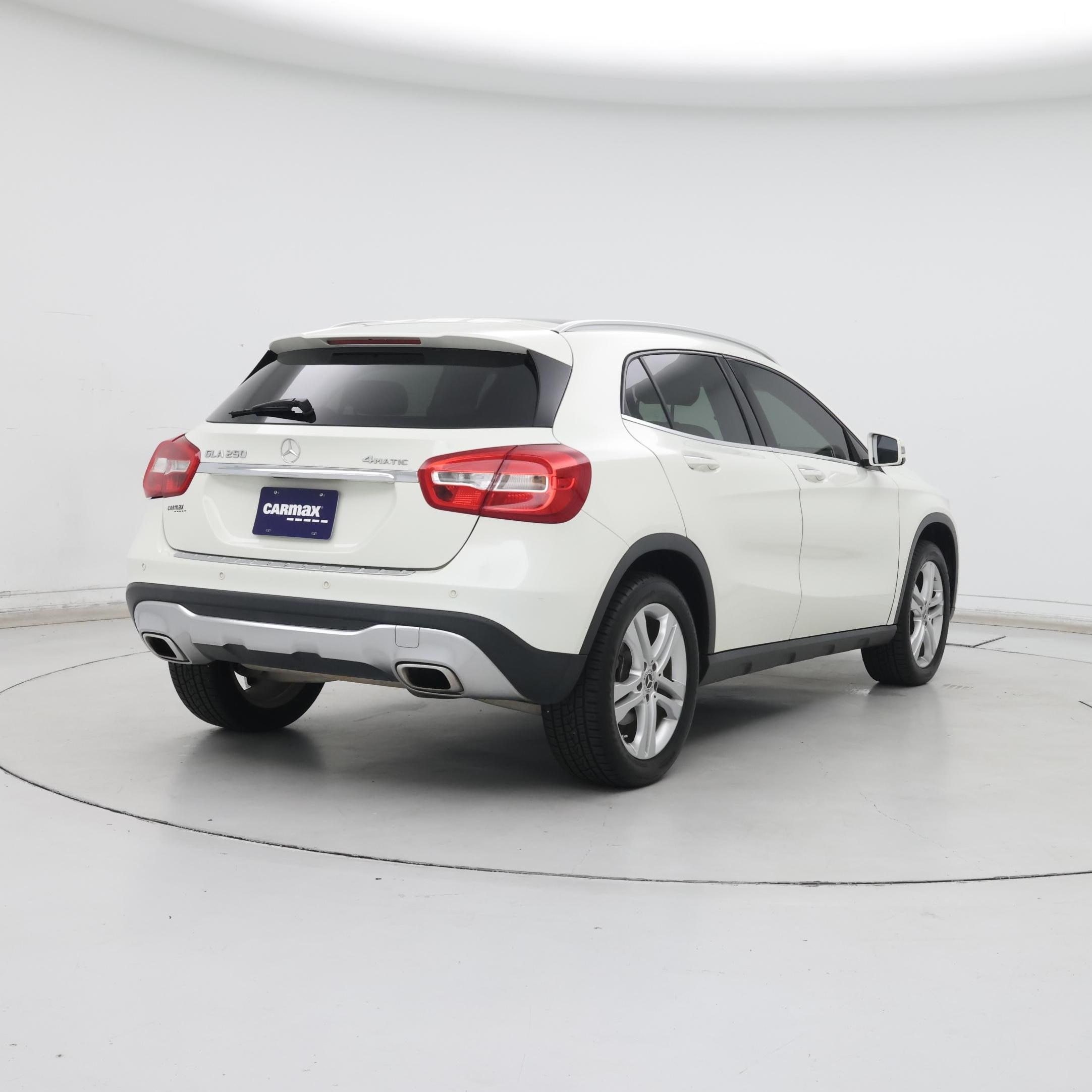 Thumbnail: 2018 Mercedes-Benz GLA - 8