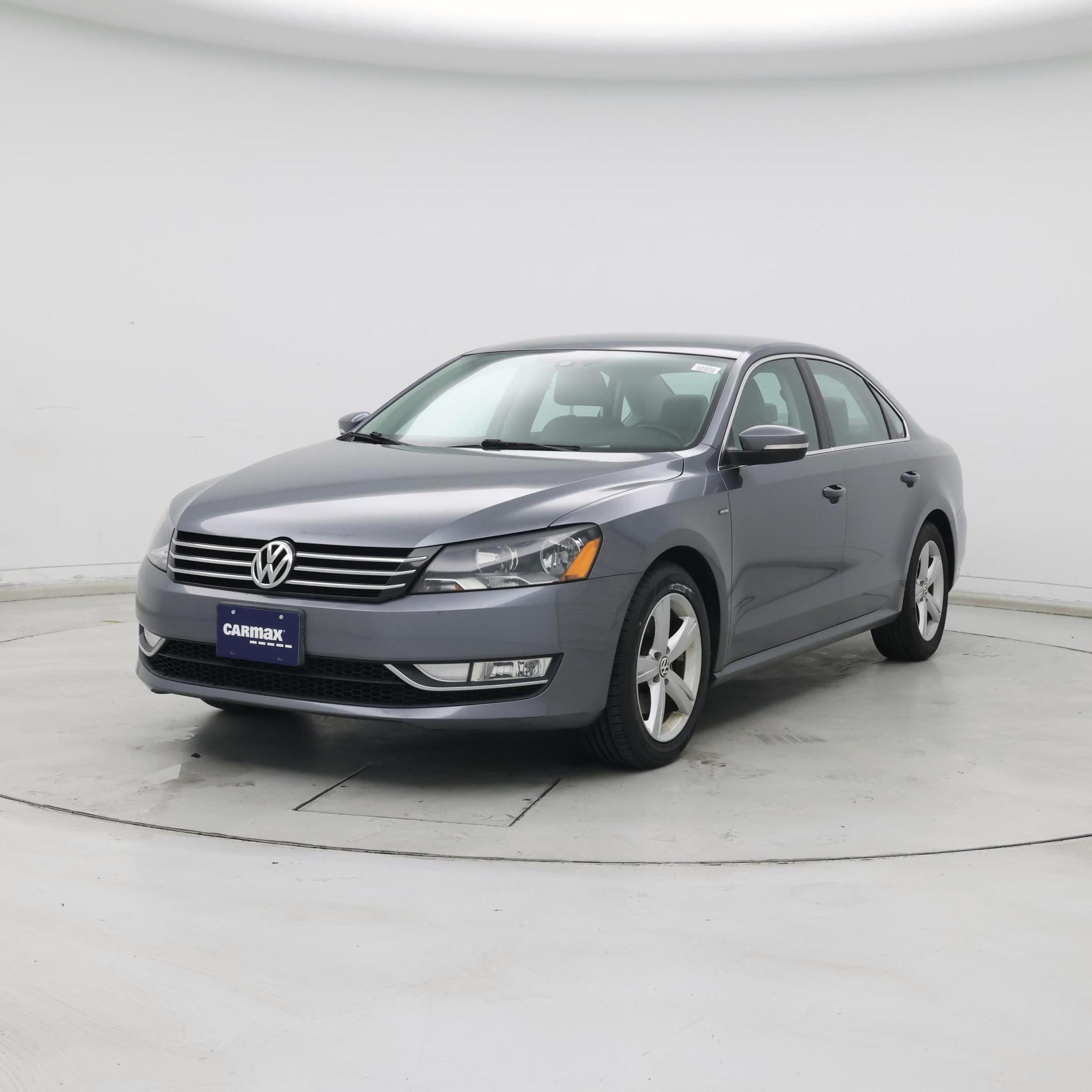 Thumbnail: 2015 Volkswagen Passat - 4