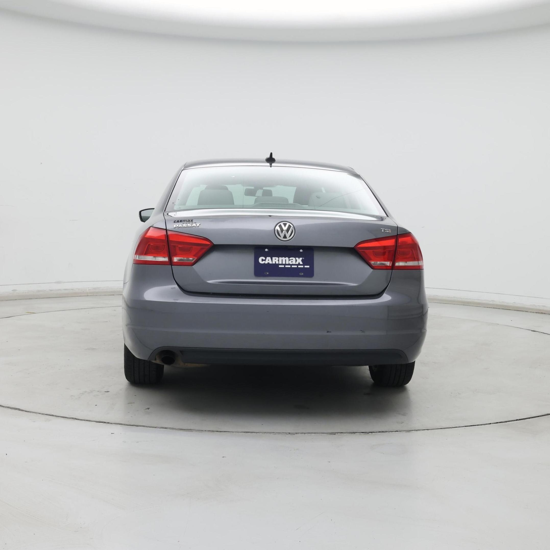 Thumbnail: 2015 Volkswagen Passat - 6