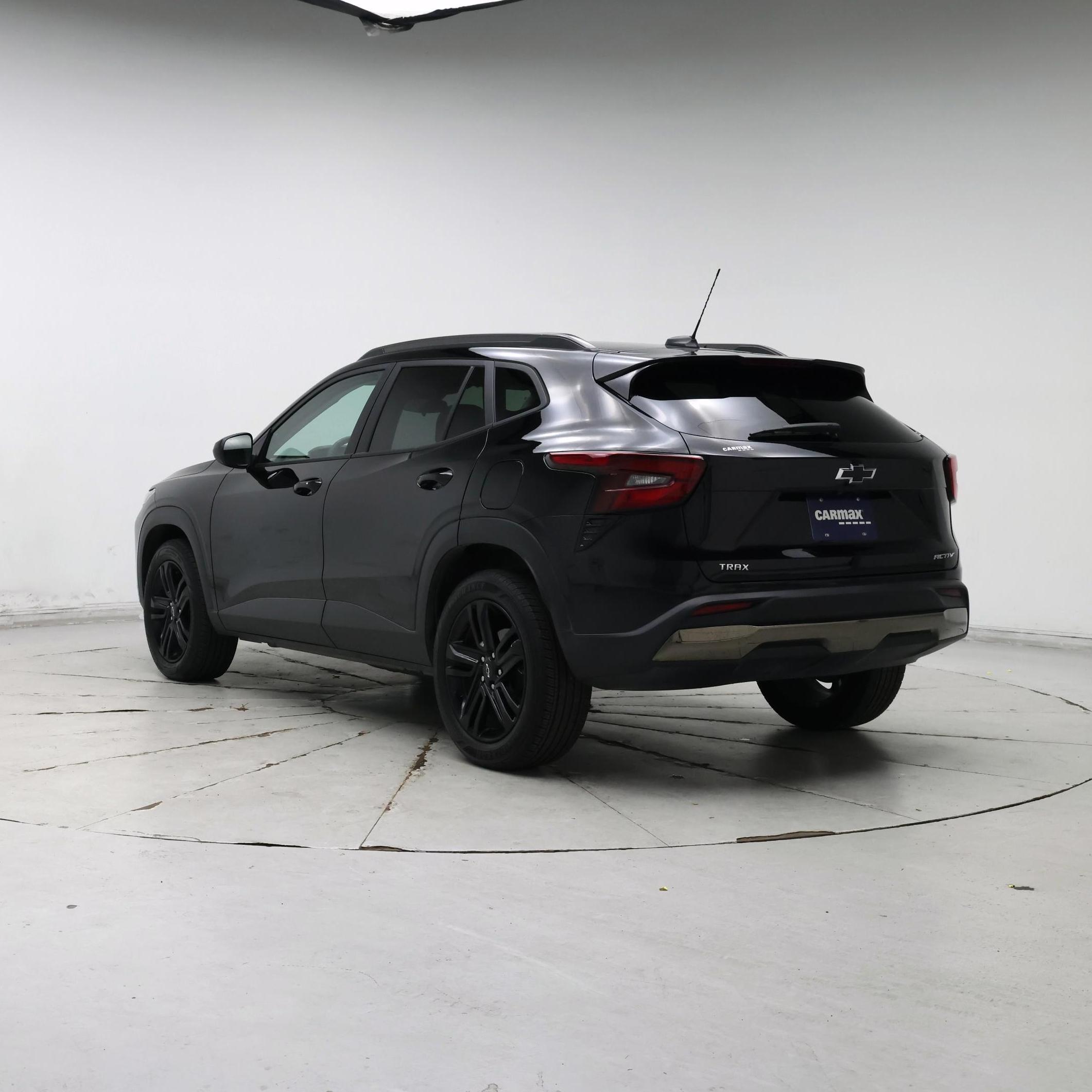 Thumbnail: 2024 Chevrolet Trax - 2