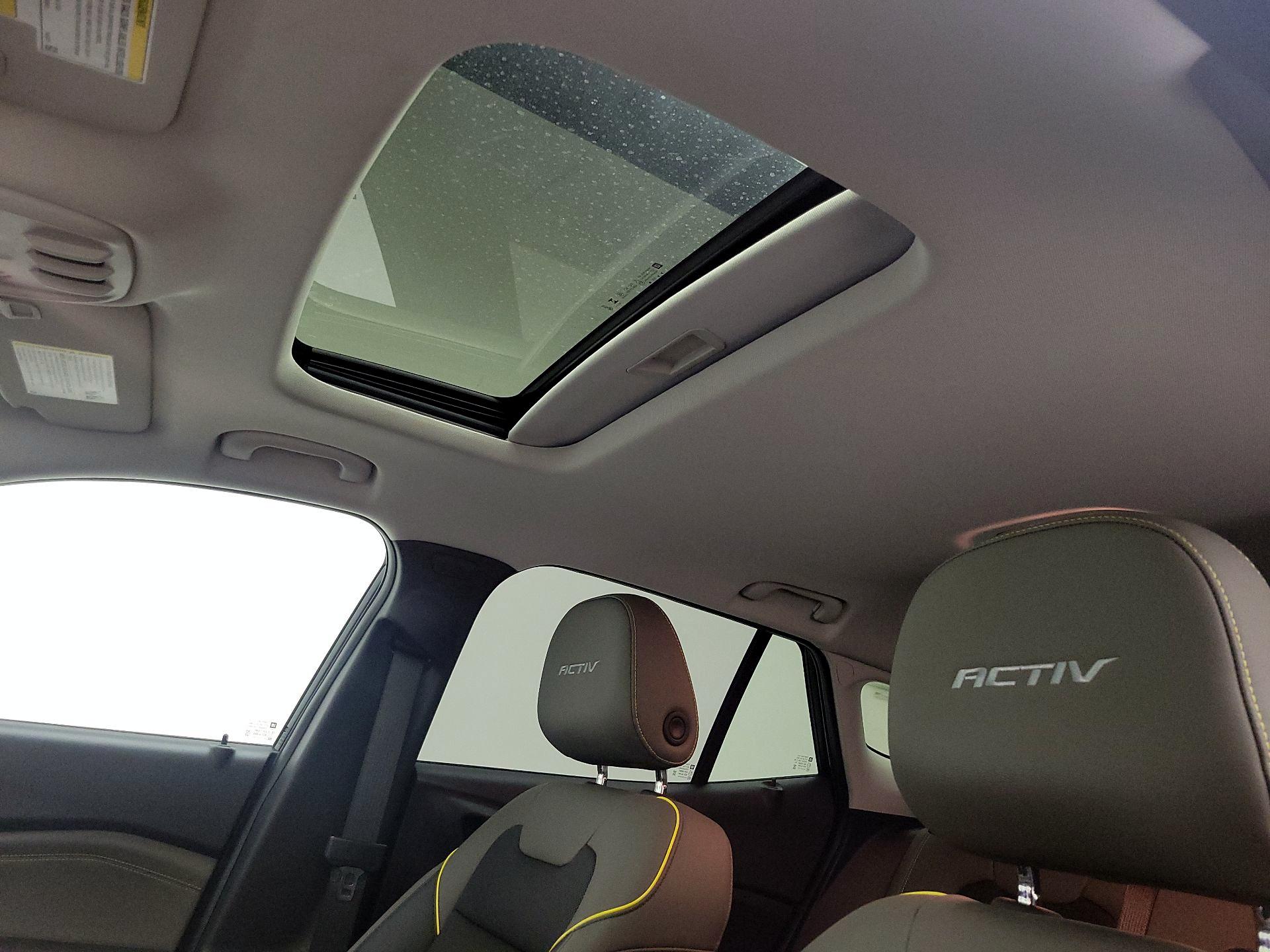 Thumbnail: 2024 Chevrolet Trax - 19