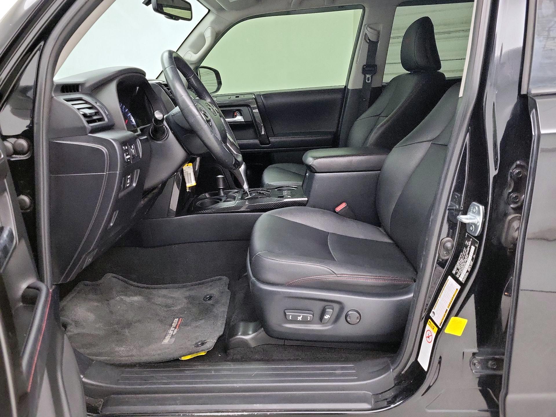 Thumbnail: 2019 Toyota 4Runner - 11