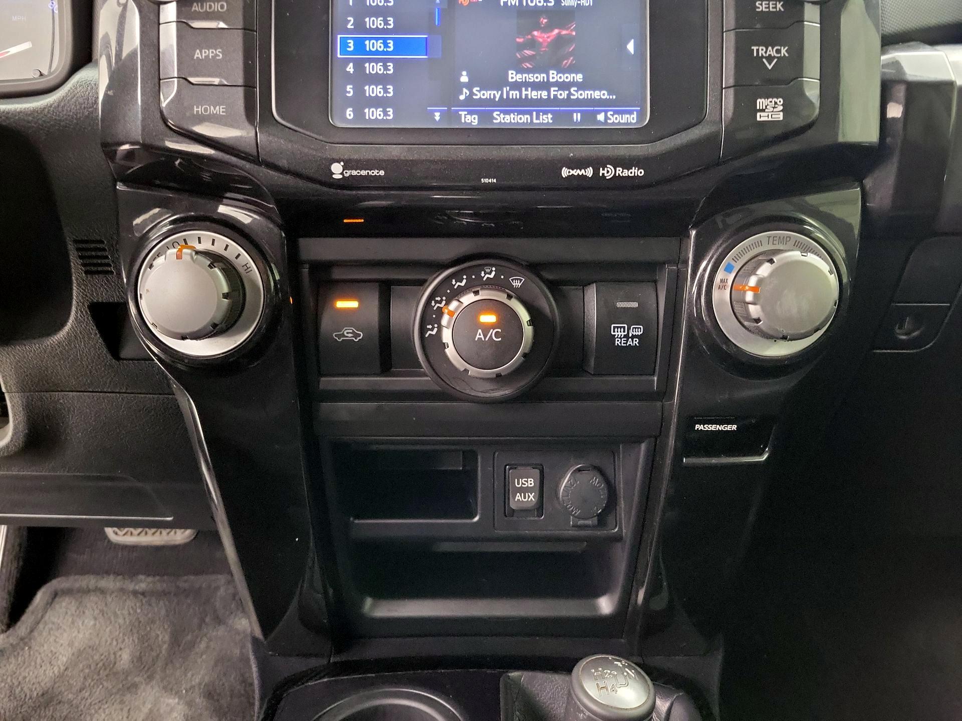 Thumbnail: 2019 Toyota 4Runner - 17