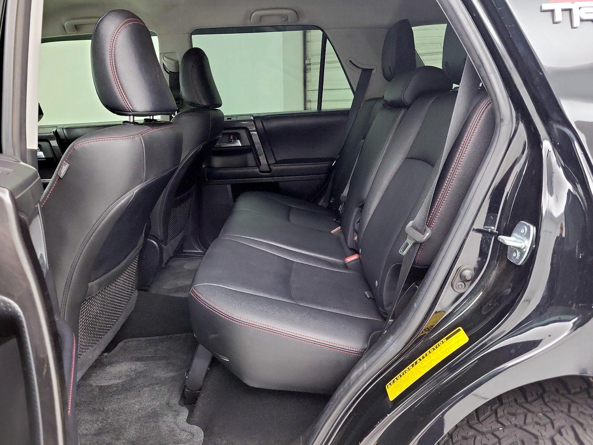 Thumbnail: 2019 Toyota 4Runner - 20