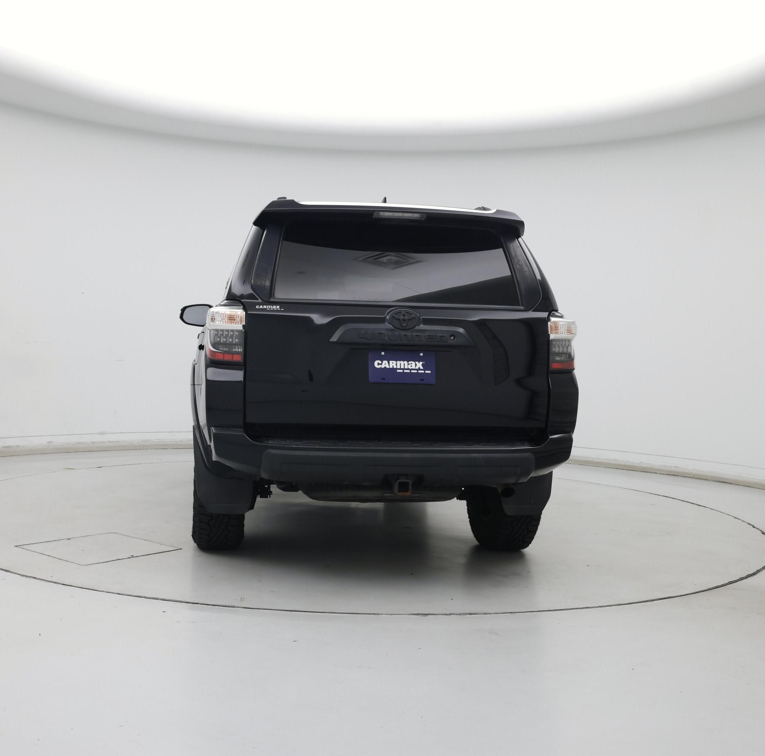 Thumbnail: 2019 Toyota 4Runner - 6