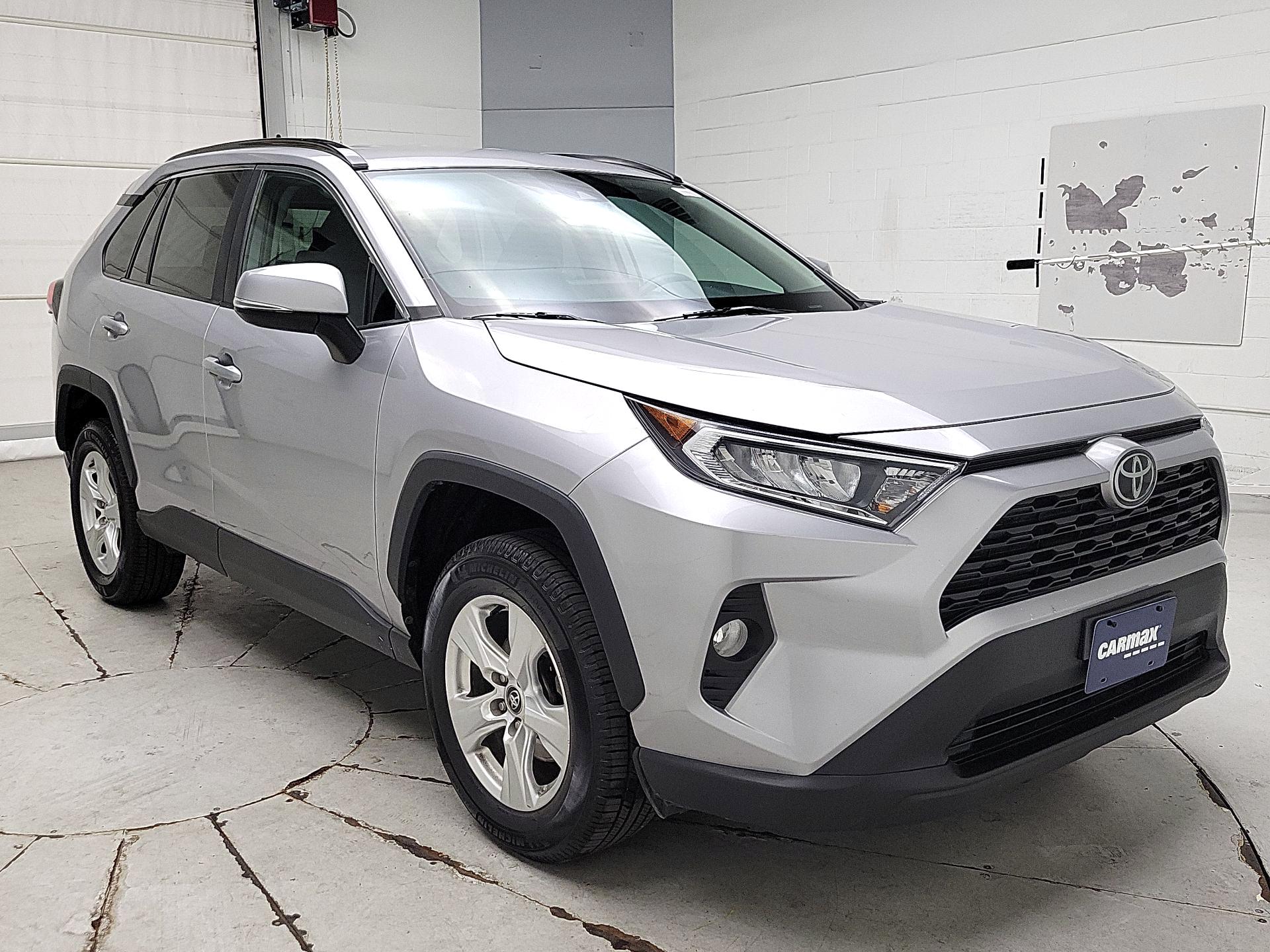 Thumbnail: 2020 Toyota RAV4 - 1